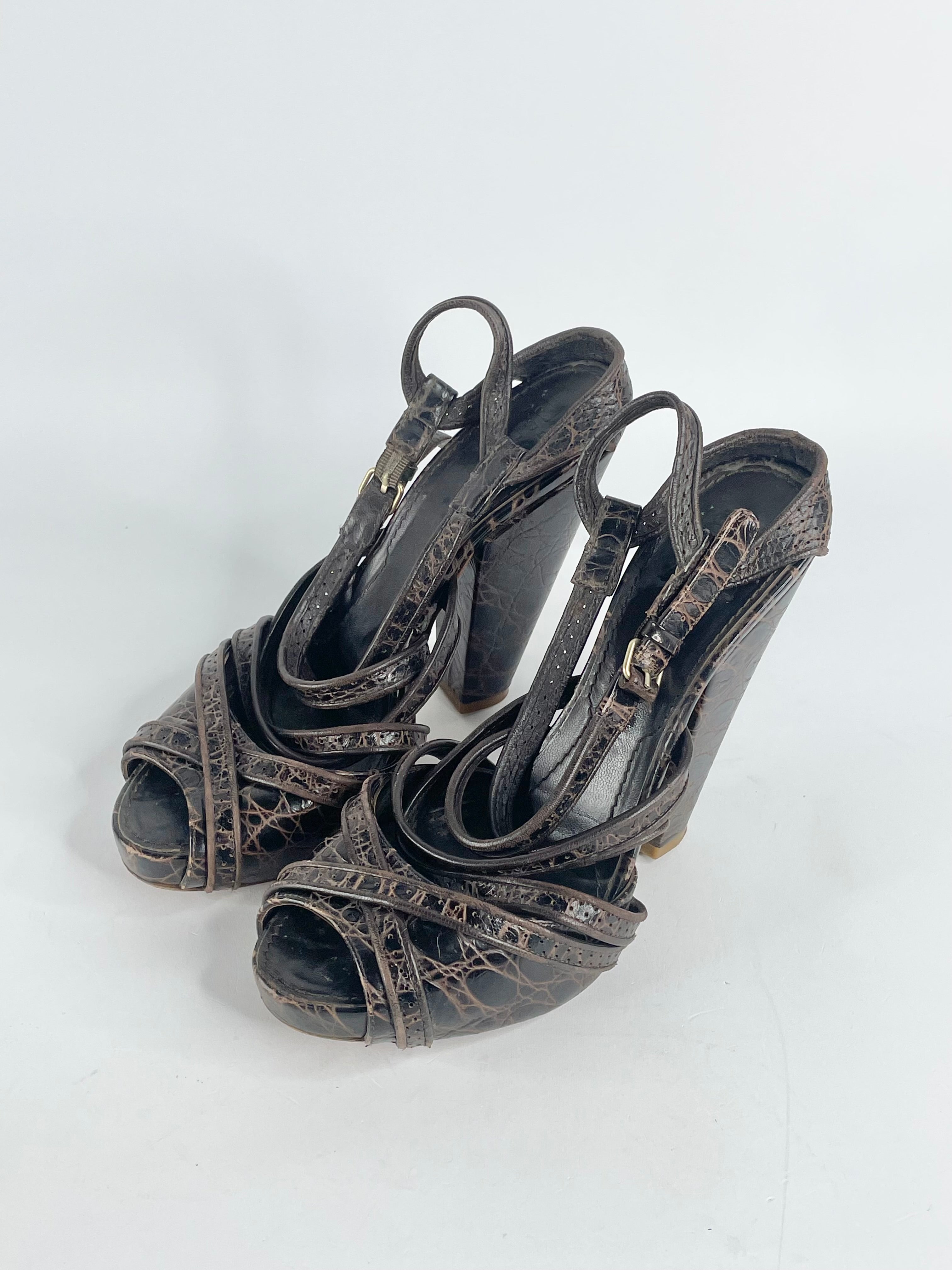 Givenchy Brown Leather Textured Cross-Strap Open Toe Sandals - EU39