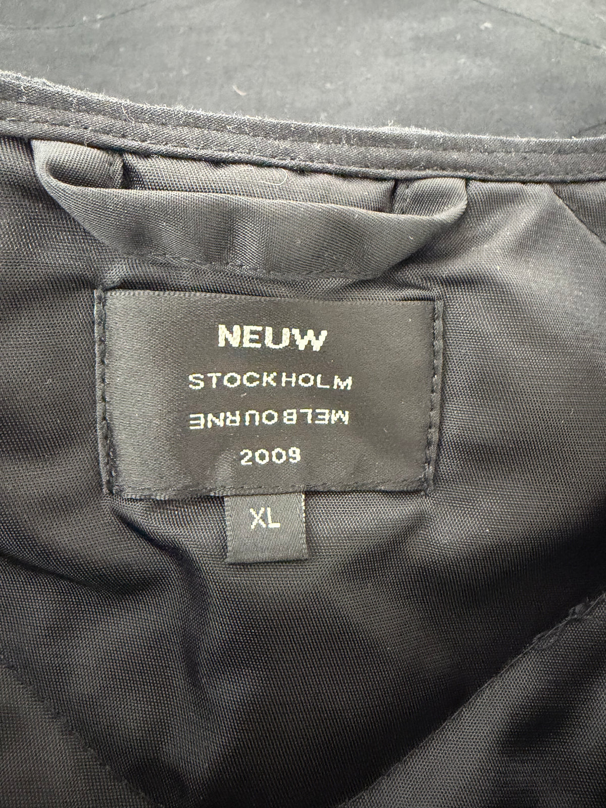 Neuw Black Zippered Technical Vest - XL