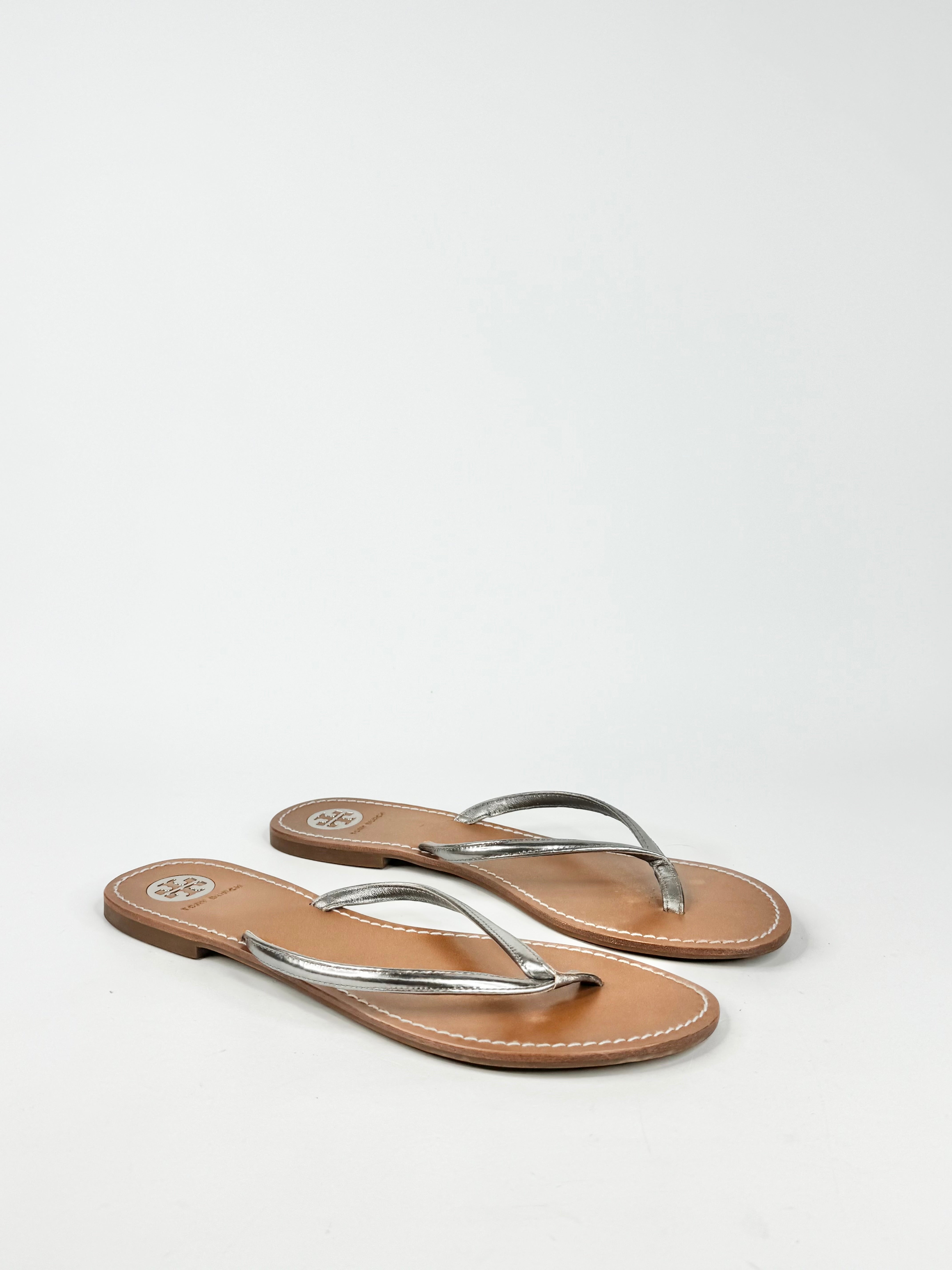 Tory Burch Silver Thongs - EU41