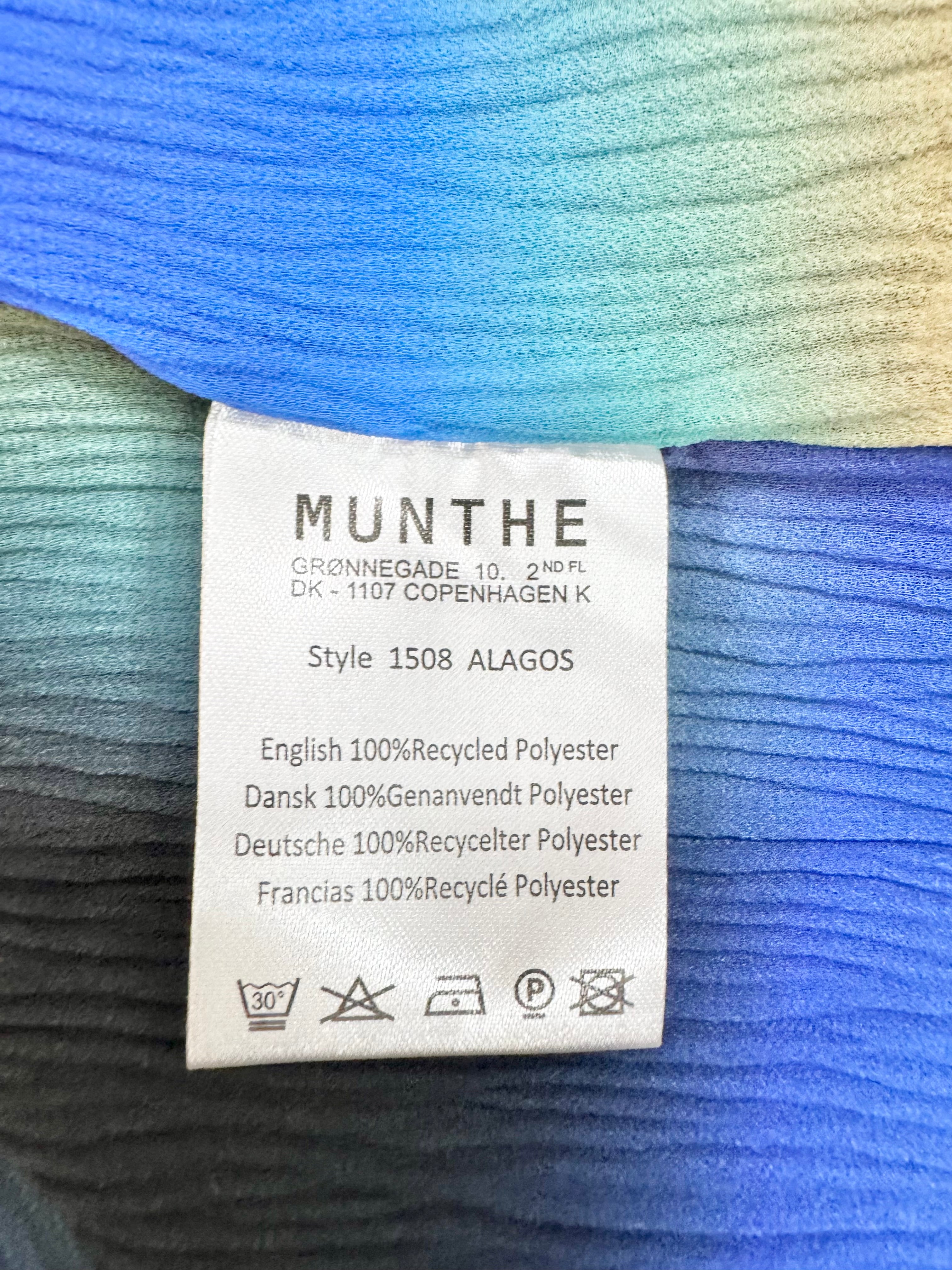 Munthe Long Abstract Patterned Statement Robe - AU8/10/12