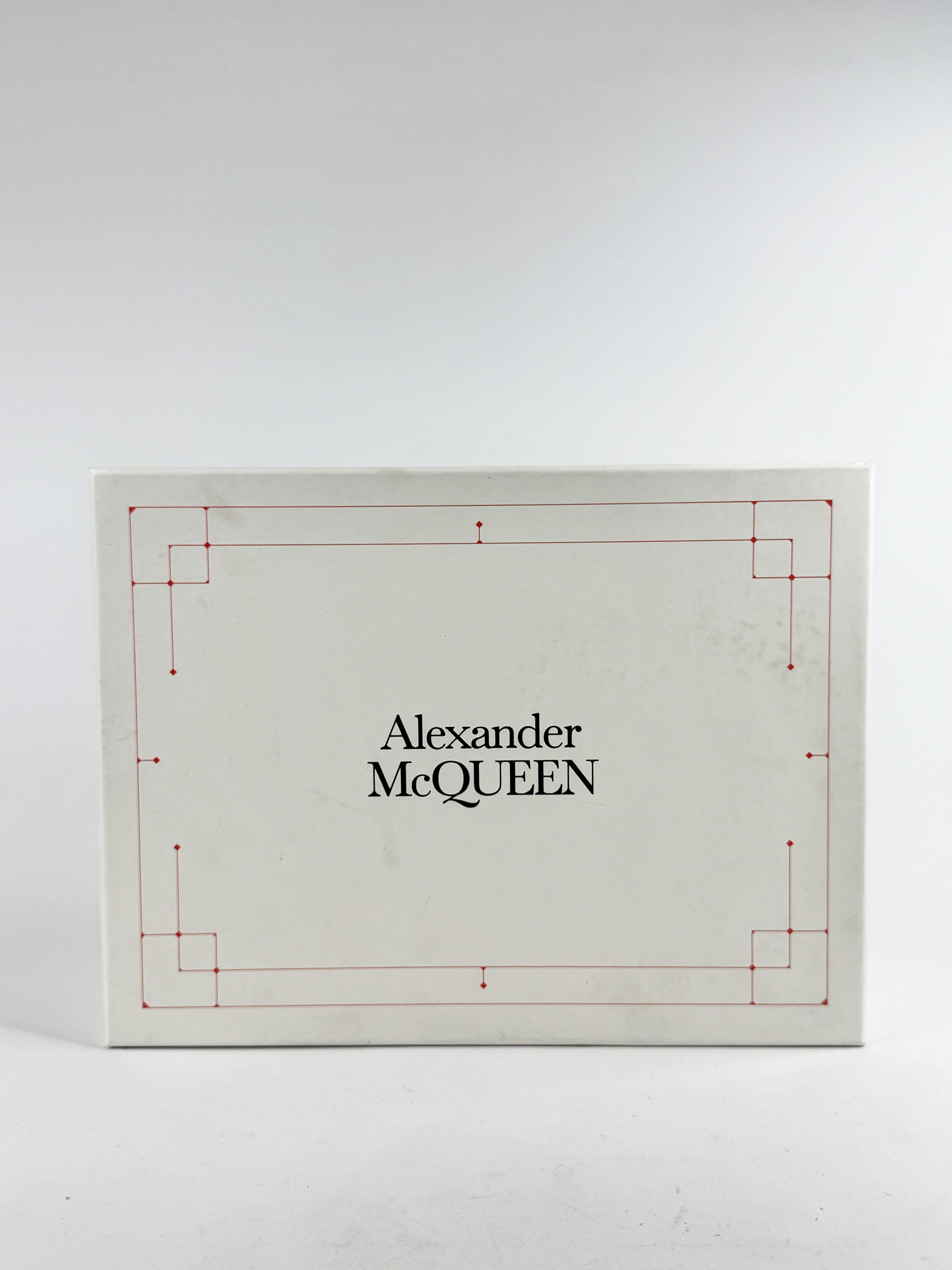 Alexander McQueen White Oversized 'Larry' Oversized Sneakers - EU37