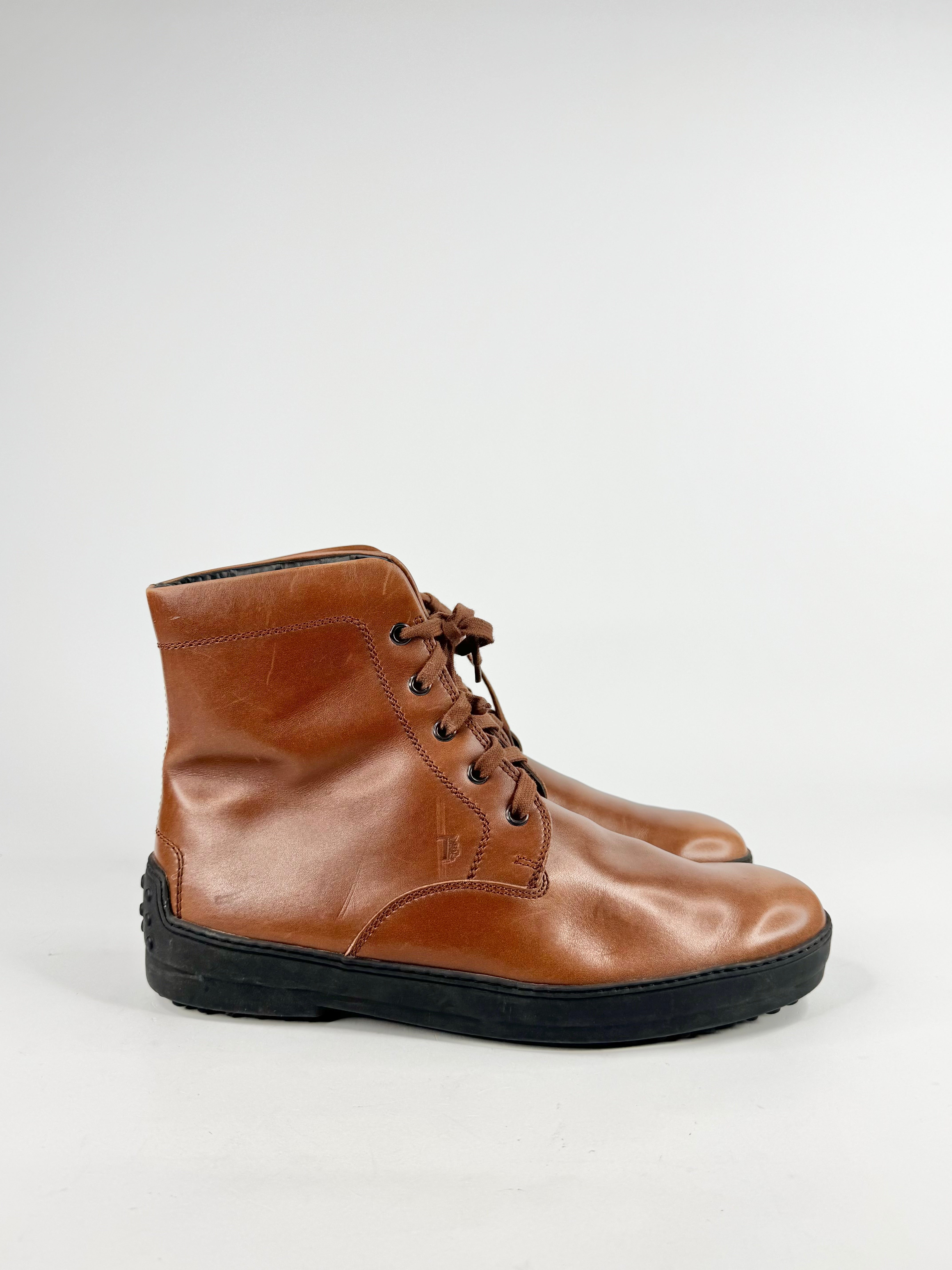 Tod's Milk Chocolate Lace Up Ankle Boots - 8