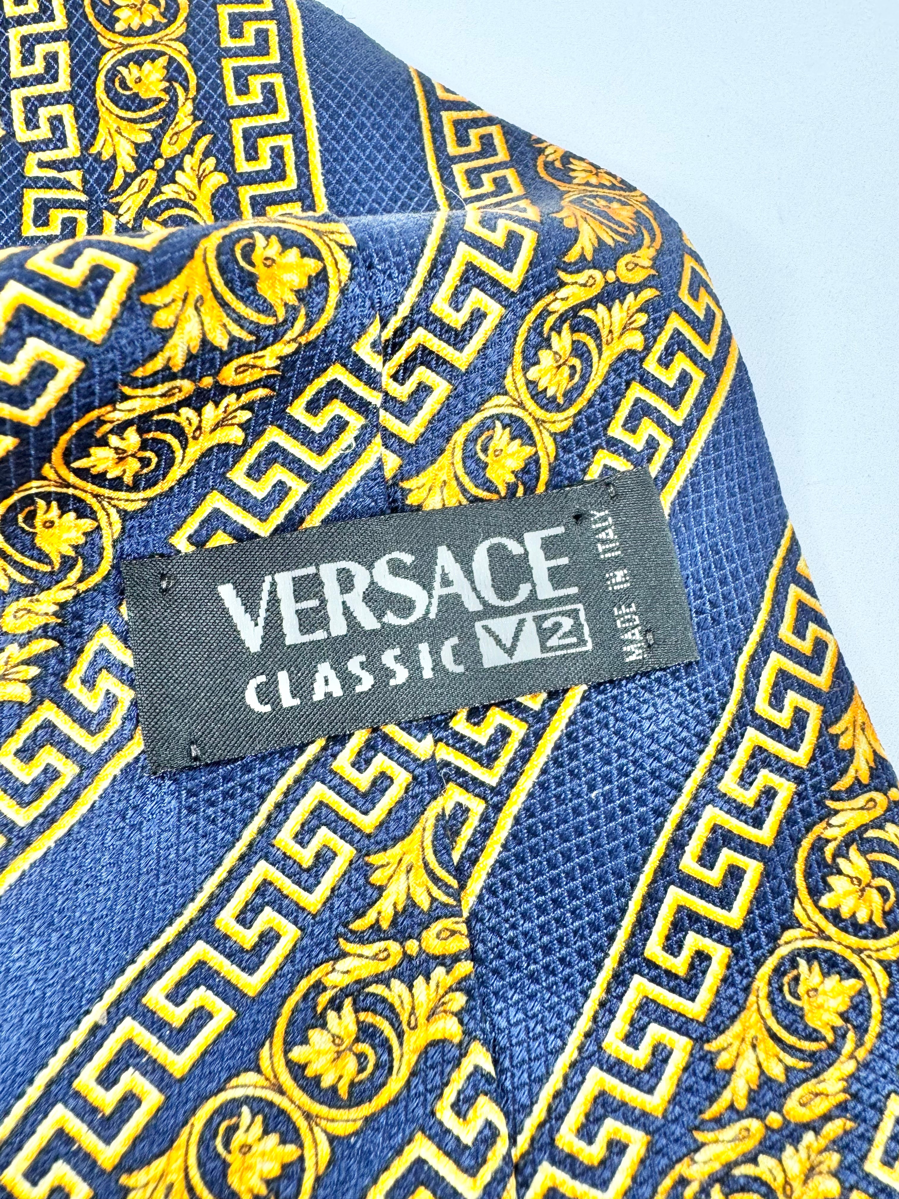 Vintage Versace Classic V2 Blue & Gold Meander Pattern Tie