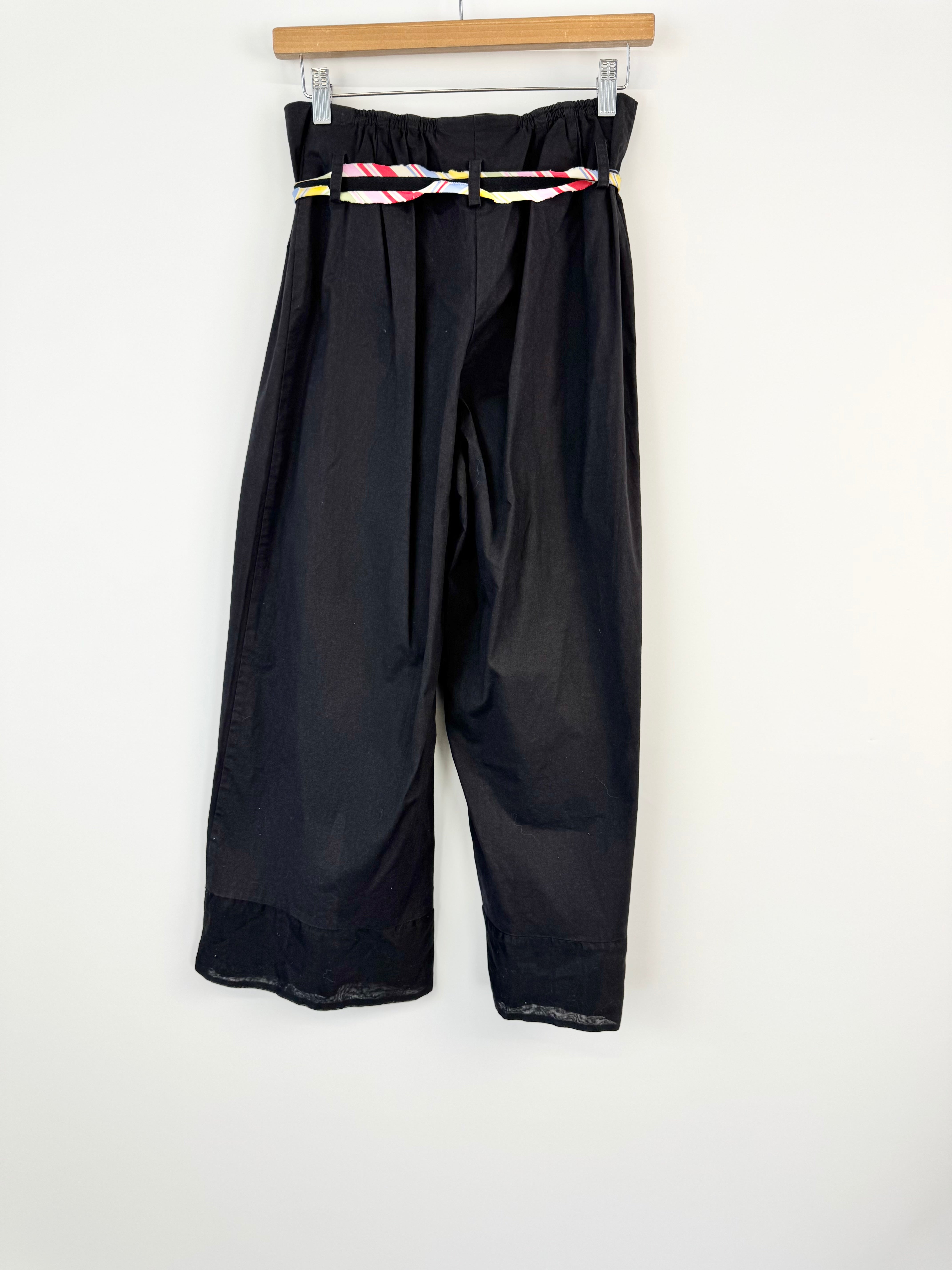 Nic. Black Belted Slacks - AU8