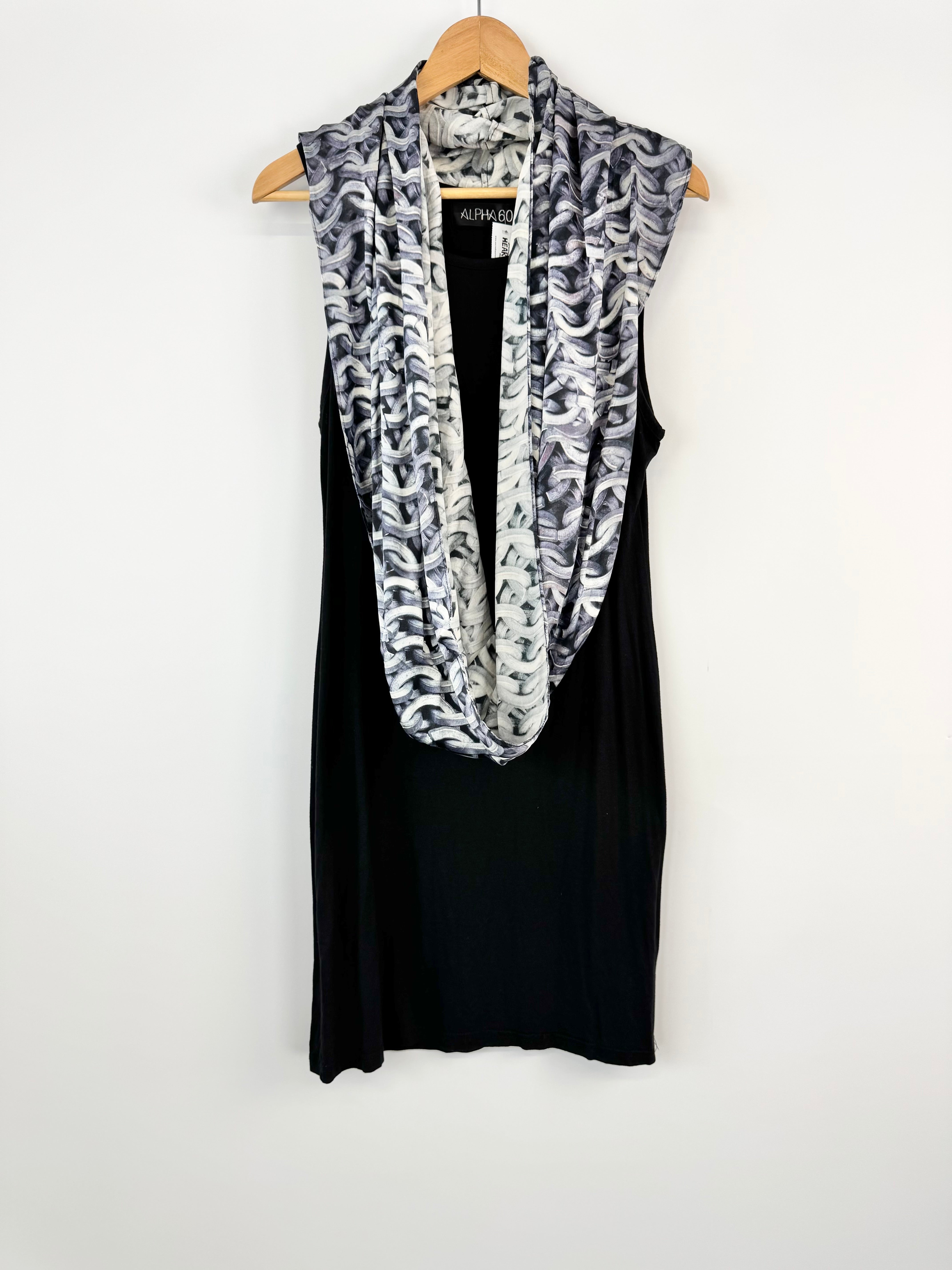 Alpha60 Over the Knee Black Dress & Chain Pattern Scarf - S