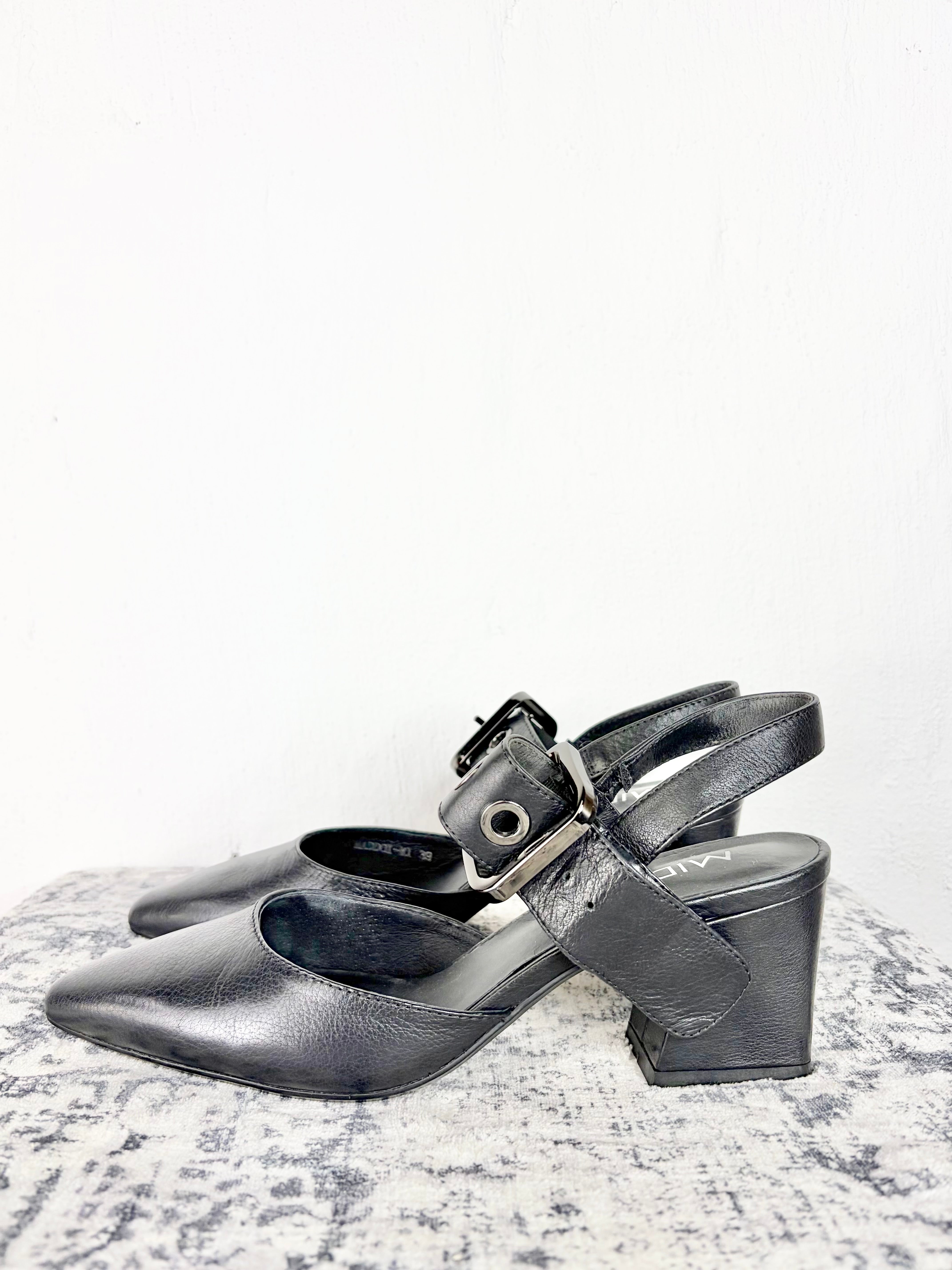 Midas Black 'Maddox' Pointed Toe Mary Janes NWT - EU39