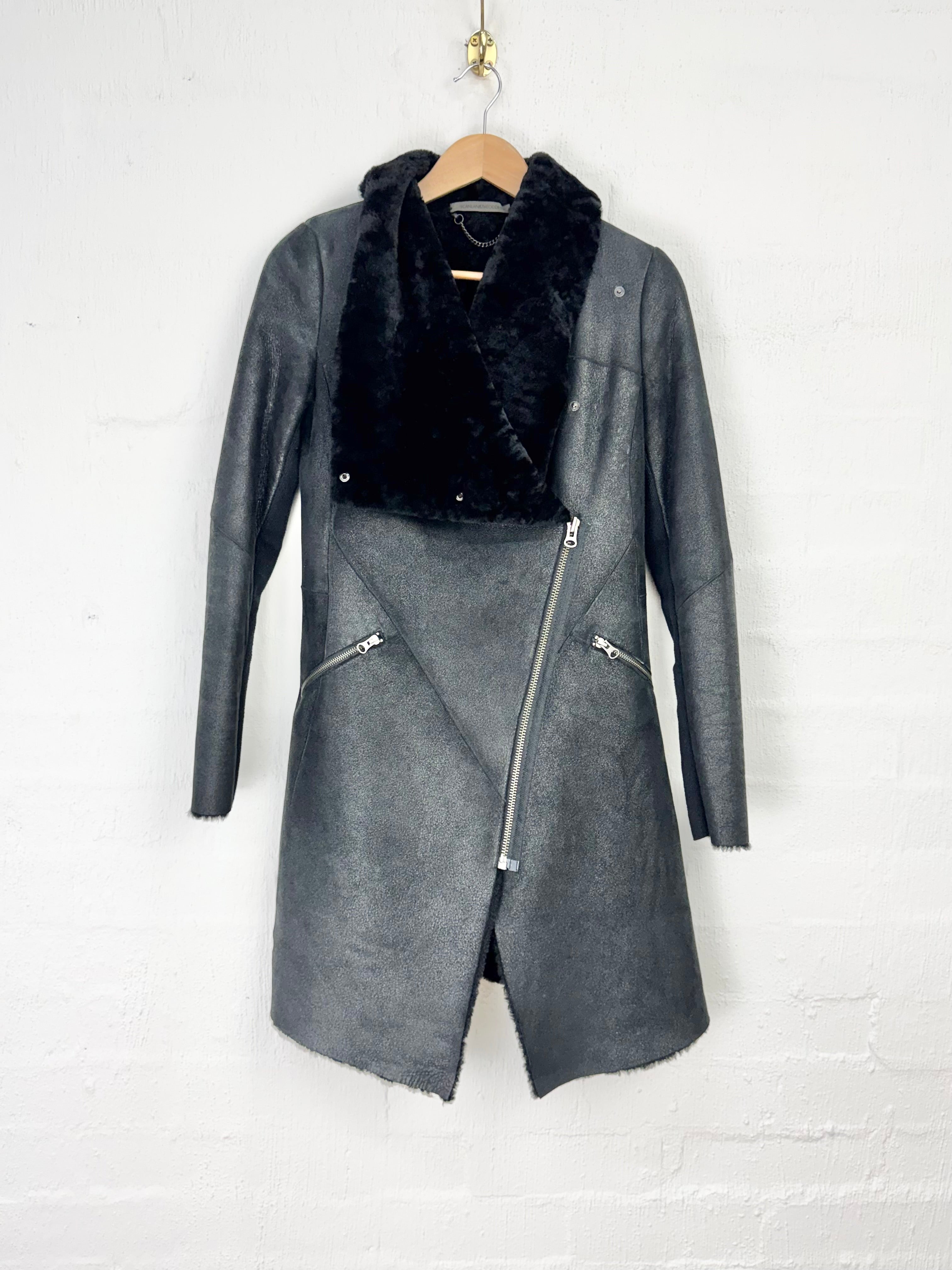 Scanlan Theodore Black Shearling Coat - AU10