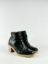 E.O.S Black Leather Lace Up Ankle Boots - EU39