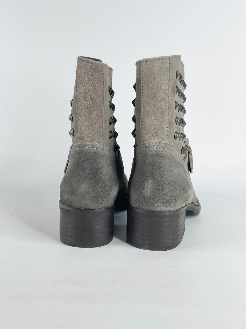 Lola Cruz Charcoal Suede Studded Ankle Boots - EU38