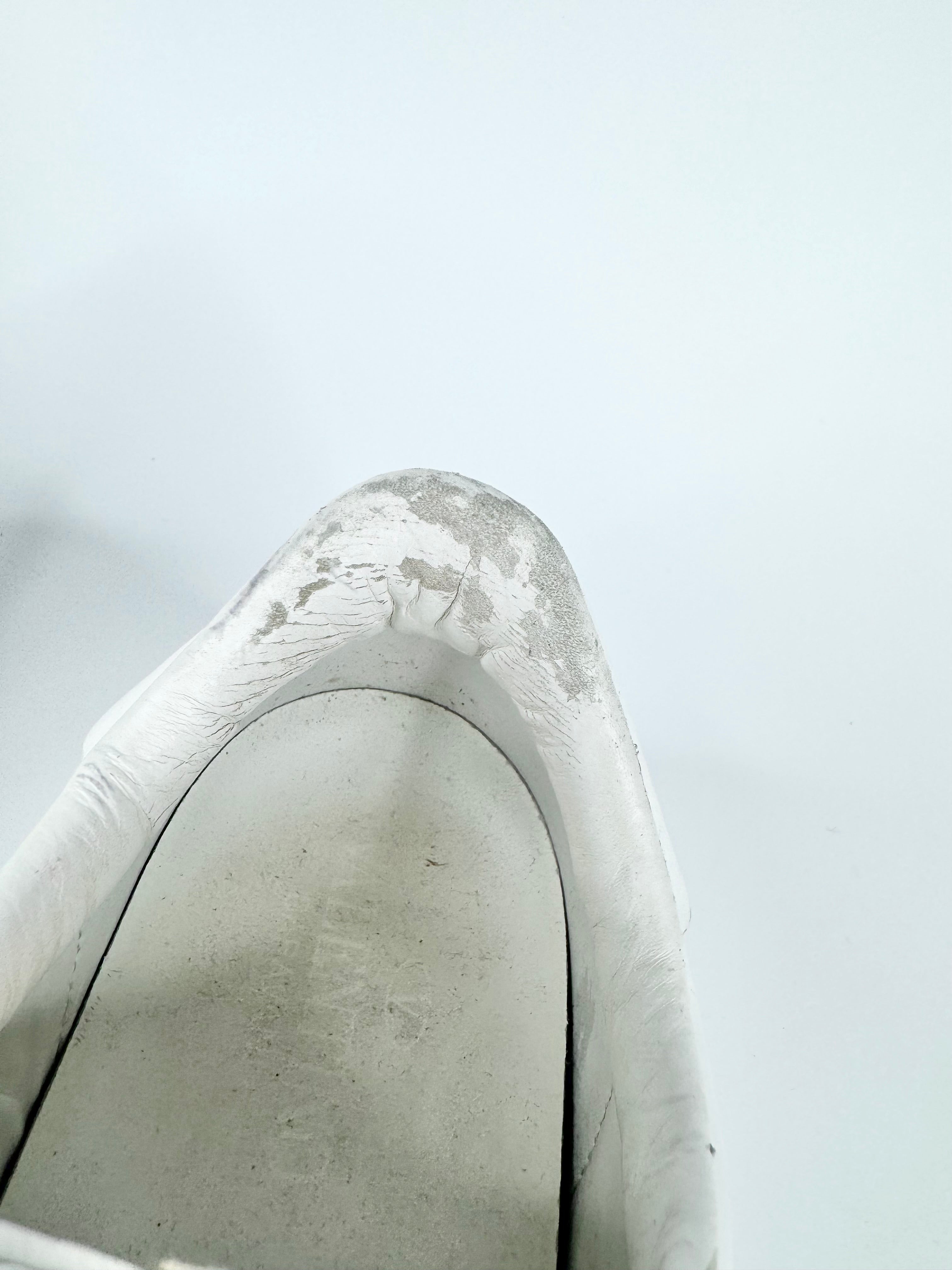 Valentino Garavani 'Rockstud Untitled' White Leather Sneakers - EU38