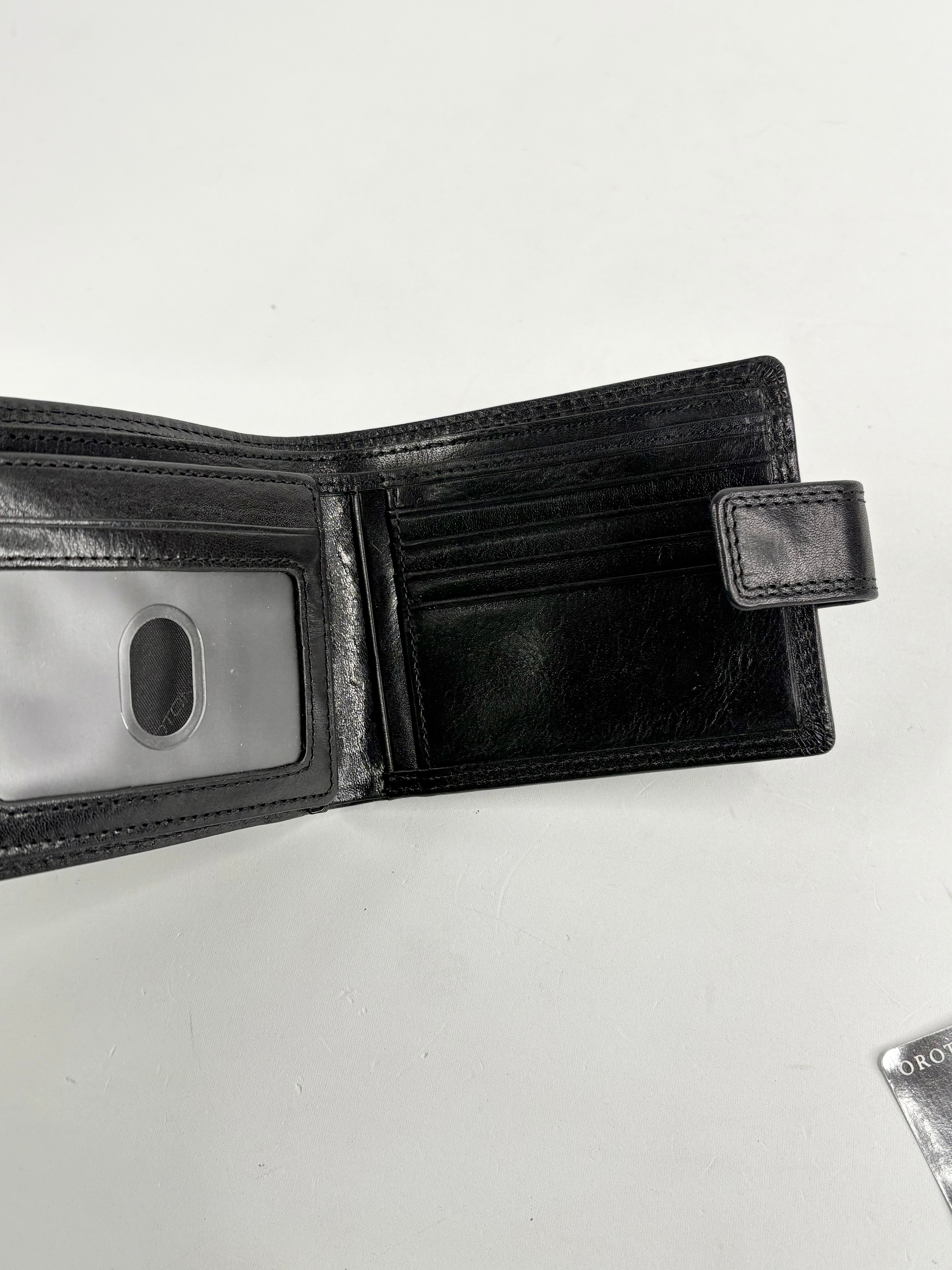 Oroton Black Leather Bifold Clip Wallet