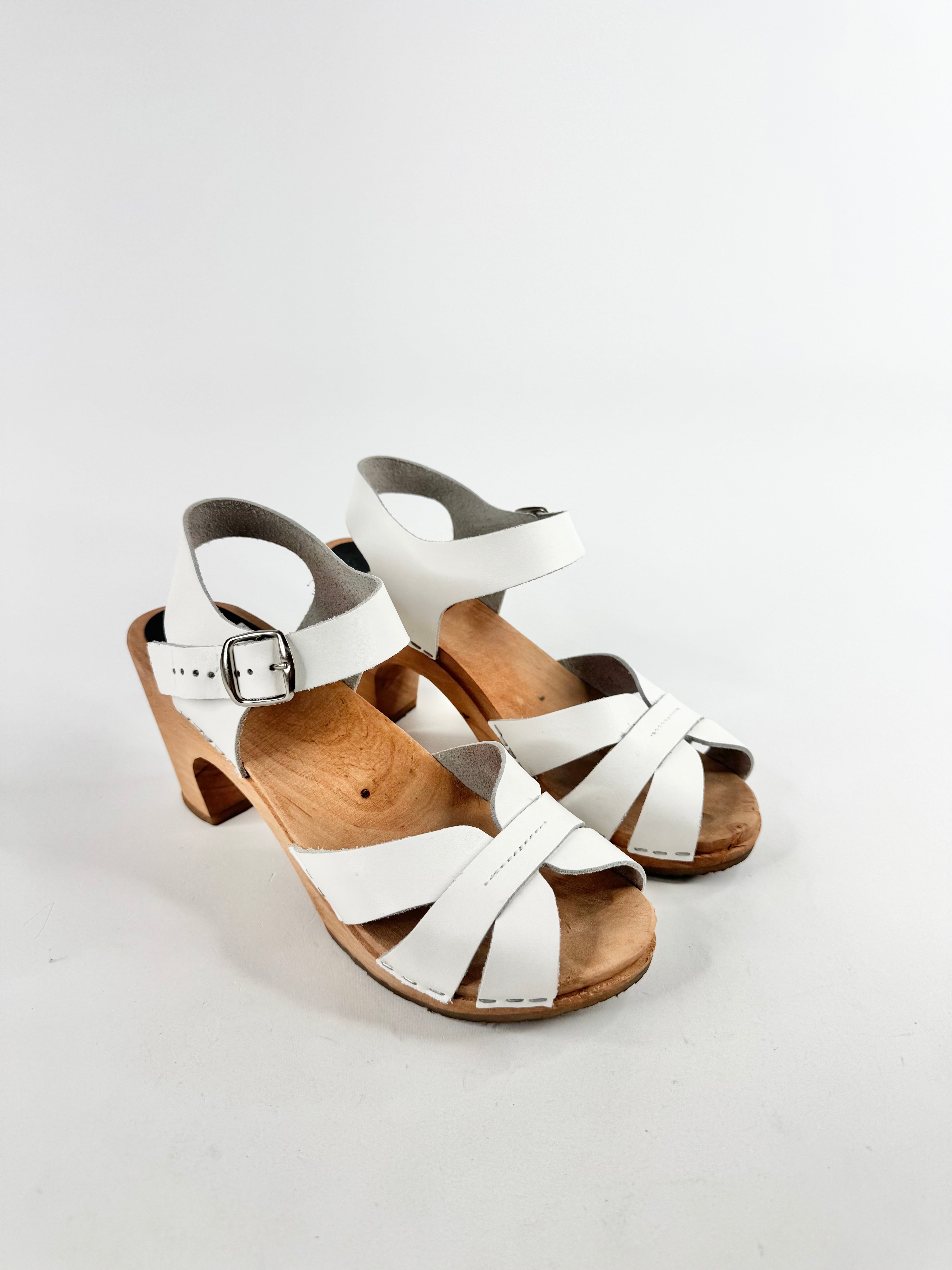 Funkis White Clogs - EU39