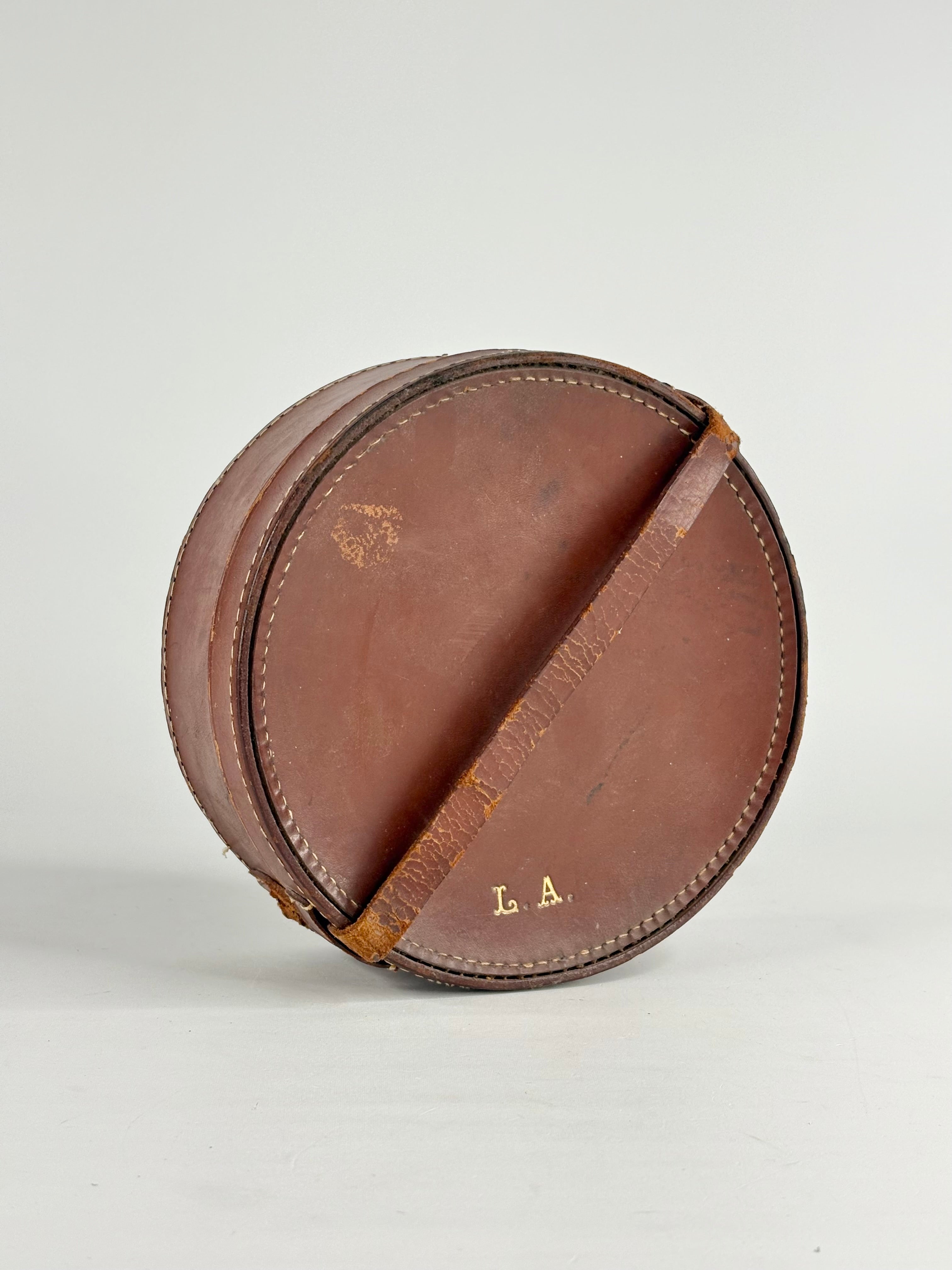 Vintage Russet-Brown Leather Collar Box