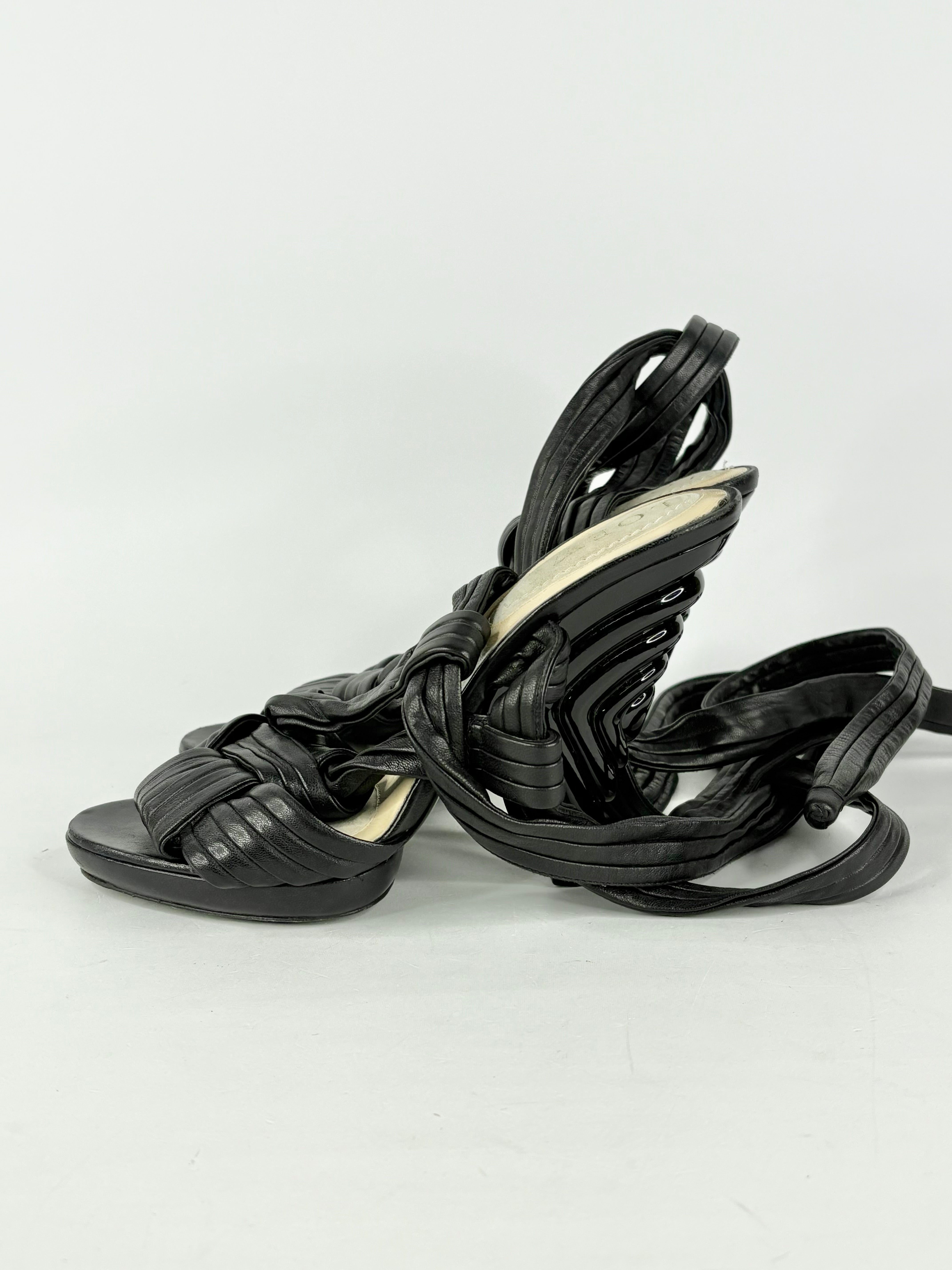 Loewe Black Leather Leg-Tie Sandals - EU39