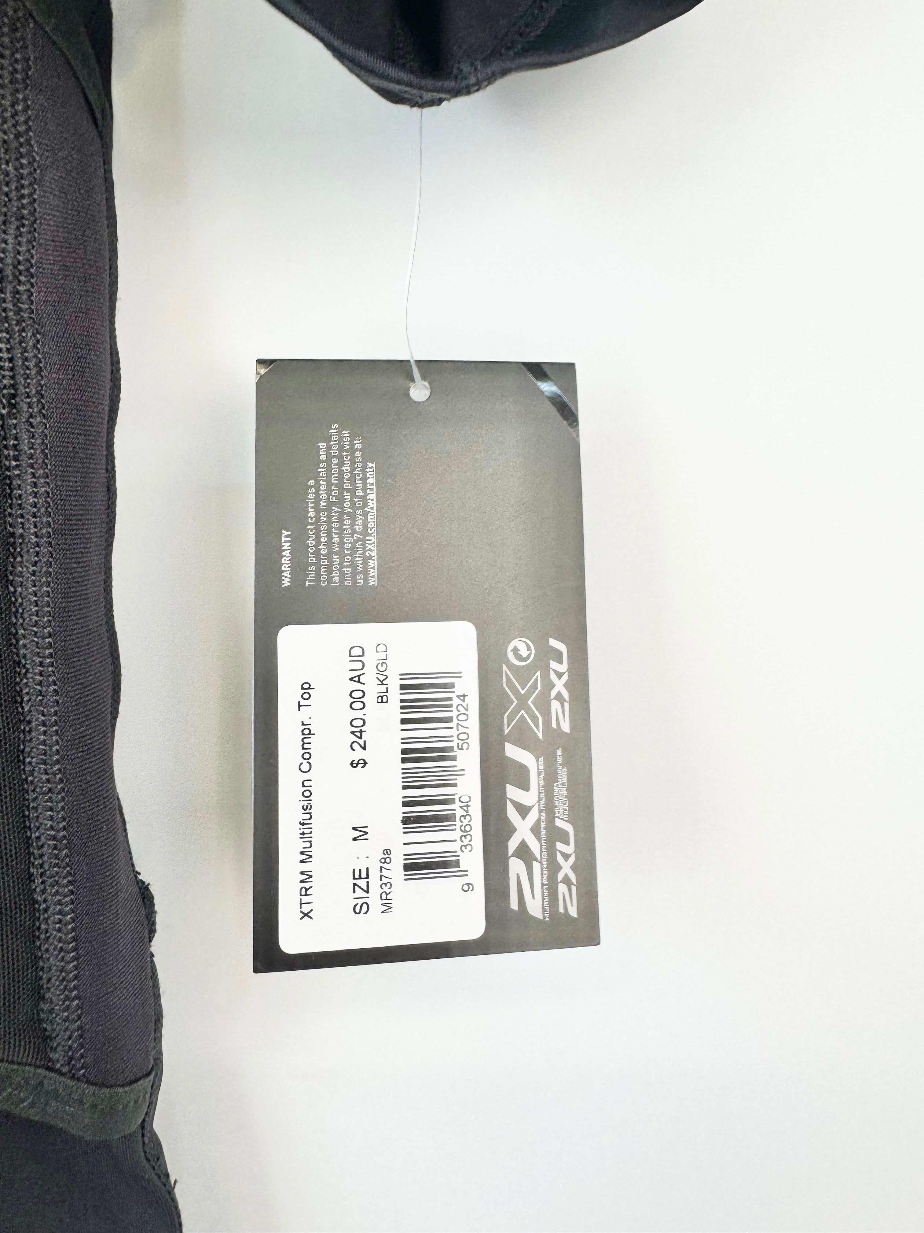 2XU Black 'Multifusion Compr. Top' Black Top NWT - M