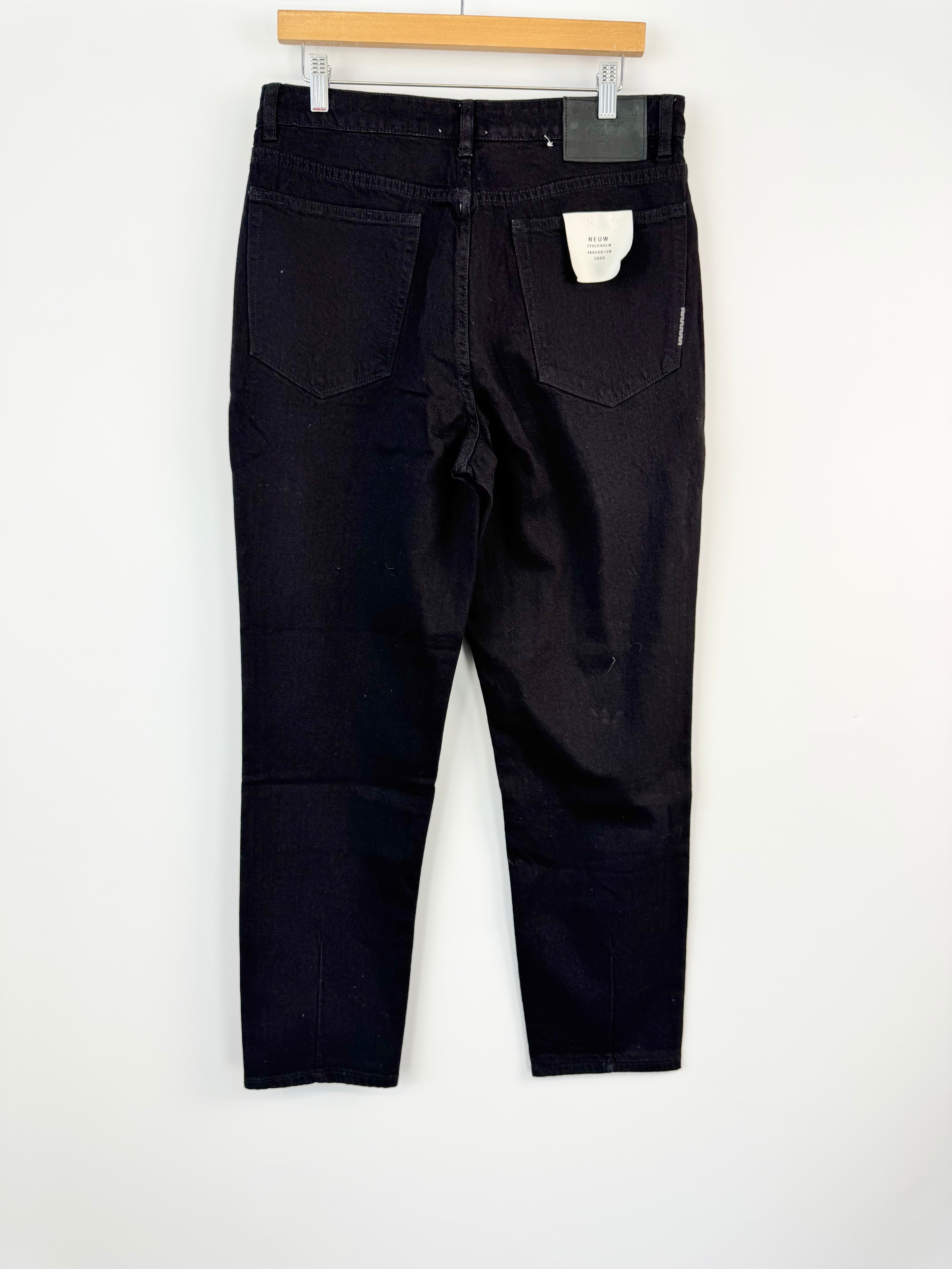 NEUW 'STELLA' Black TAPERED Jeans NWT - W30