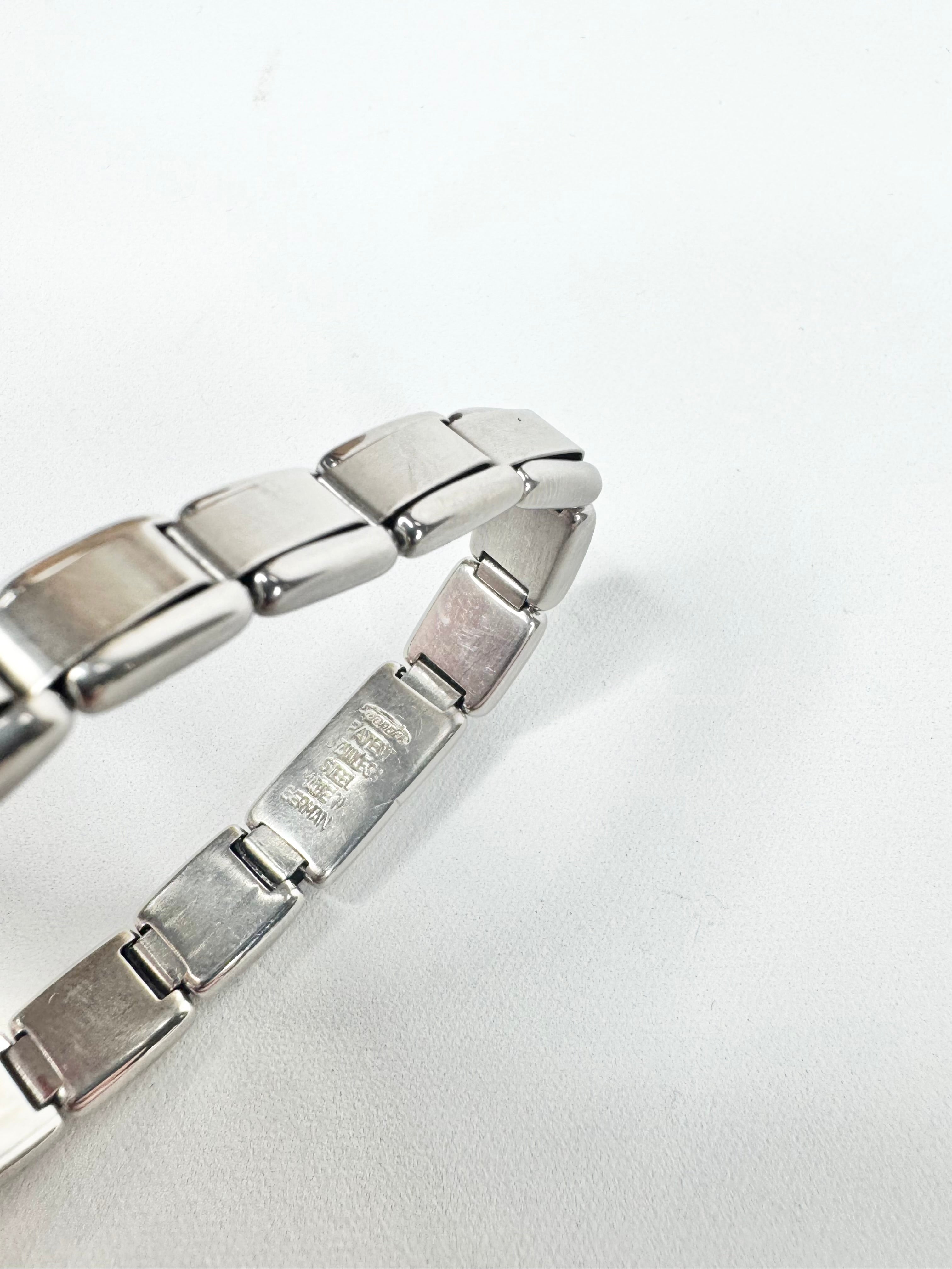 Vintage 1970s Silver Tone Tissot Watch