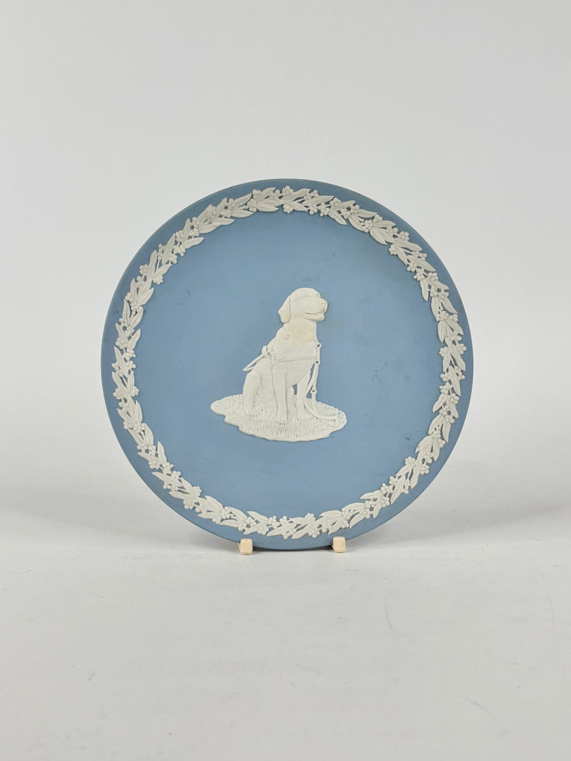 Wedgwood Royal Guide Dogs of Australia Commemorative Jasperware Plate
