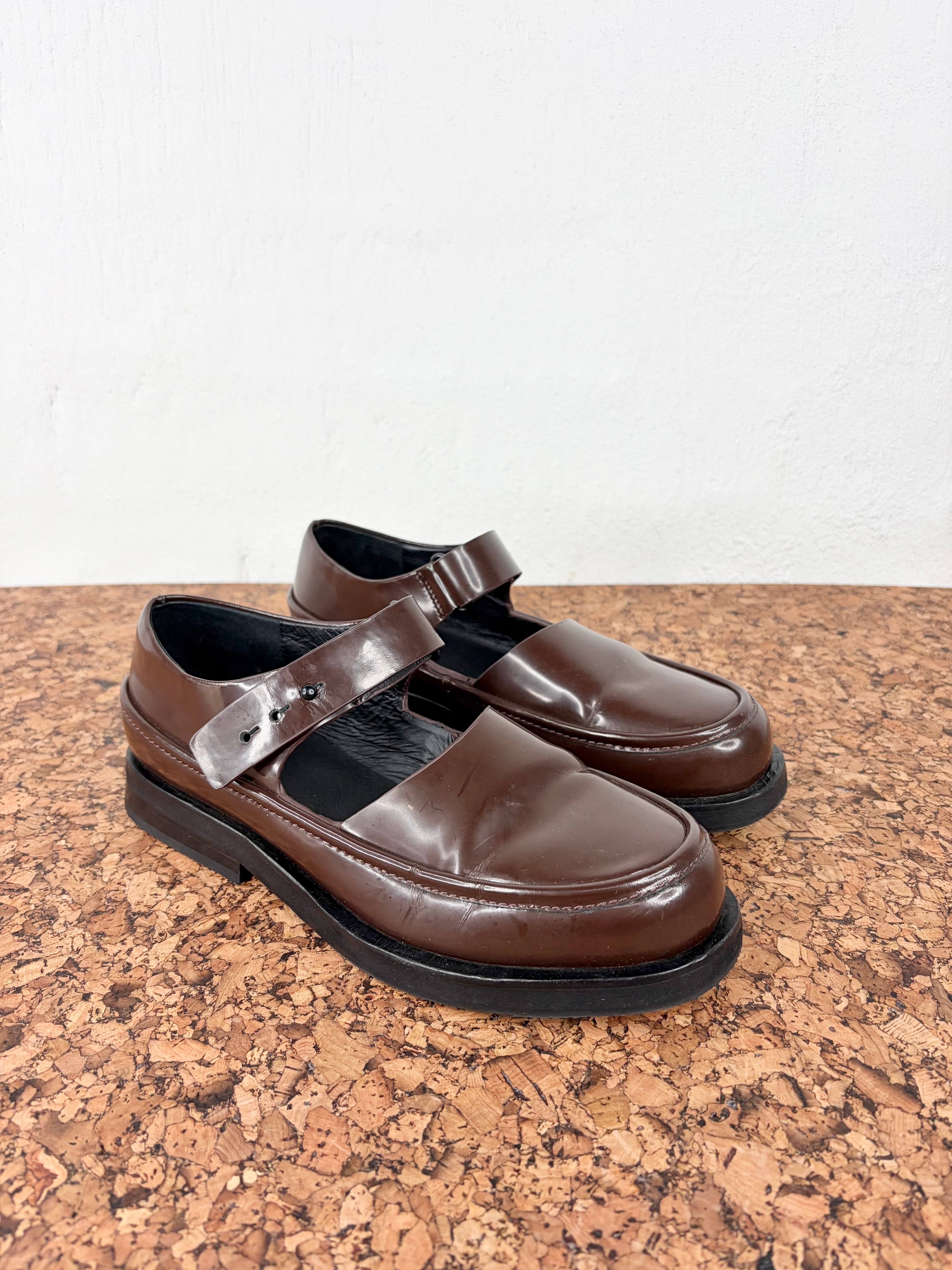 Alpha60 Brown Patent Mary Jane - EU39