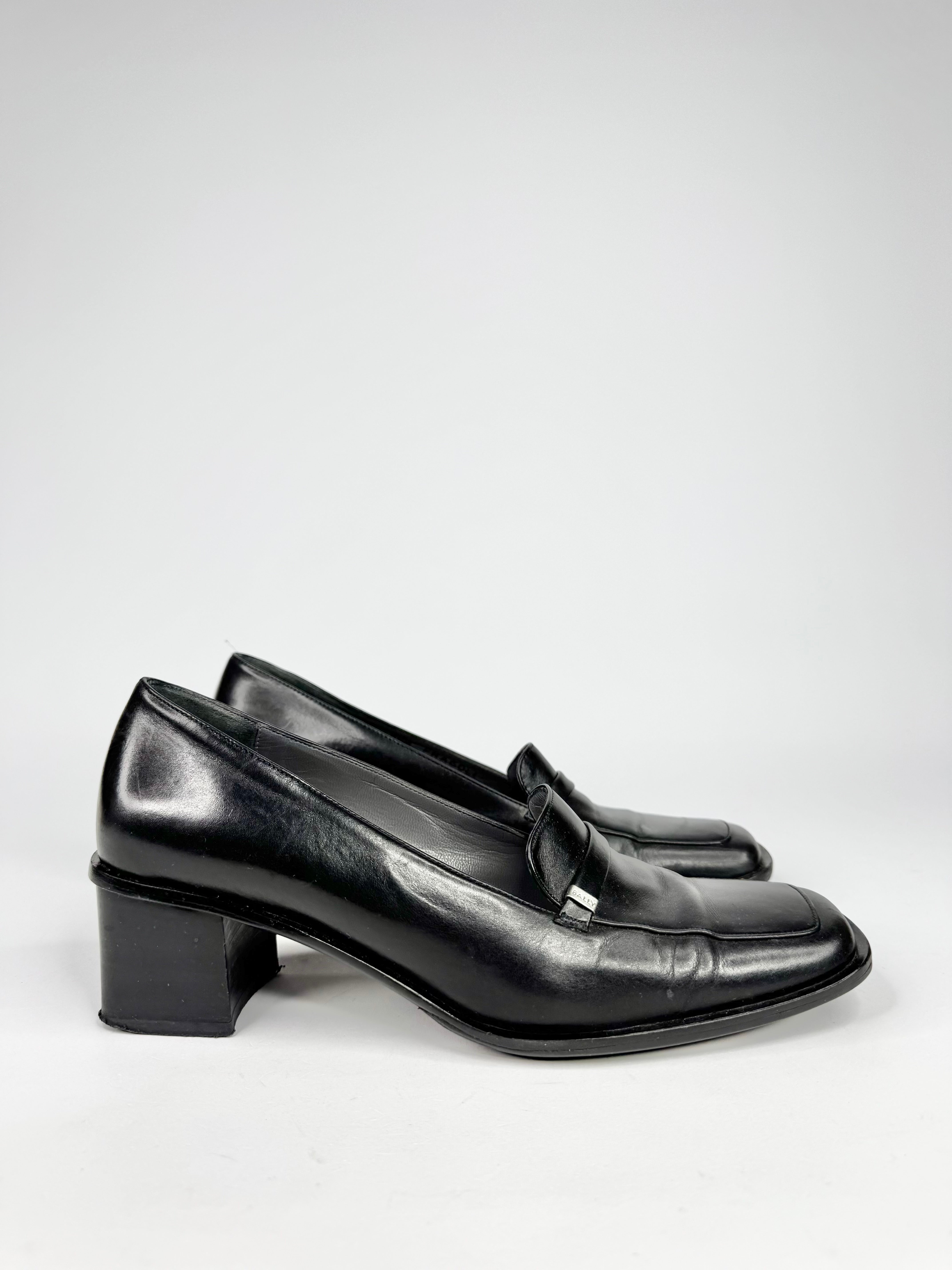 Vintage 90s Bally 'Fraoli' Black Heeled Loafers - EU40