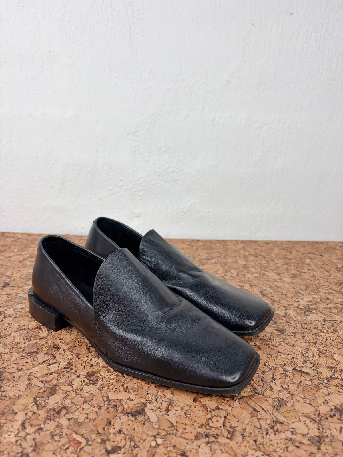 Cos Sleek Black Leather Loafers - EU38