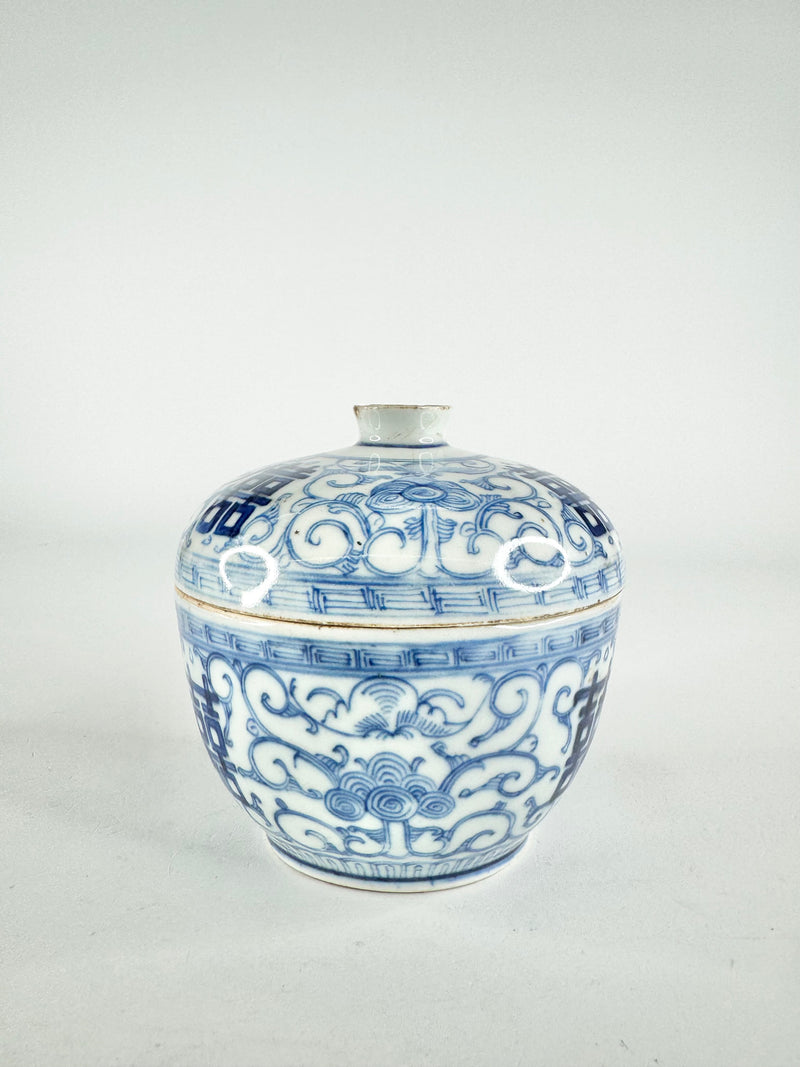 Antique 'Double Happiness' Small Blue & White Porcelain Lidded Dish