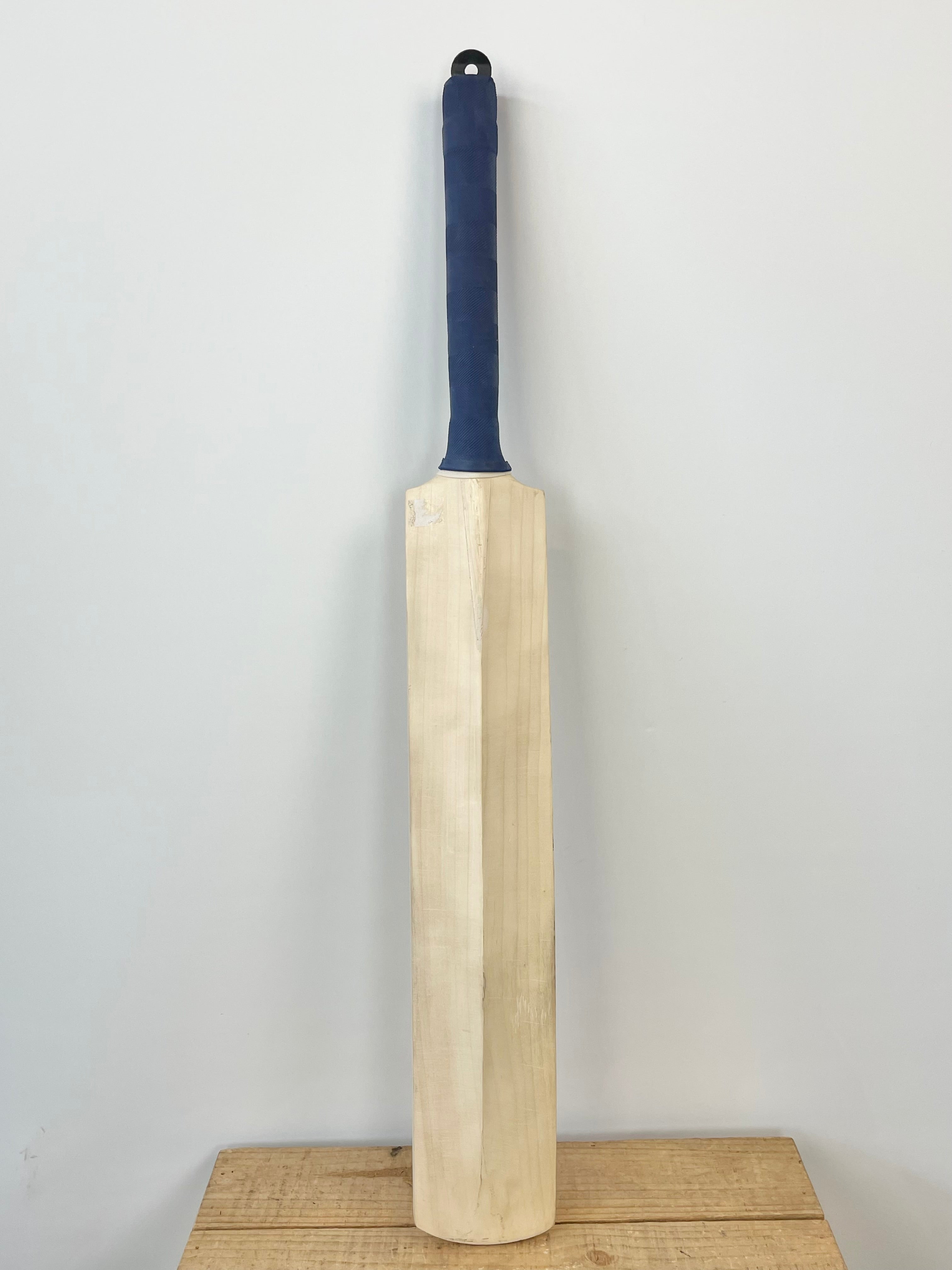 Signed Victorian VicSpirit 2016-17 Season Cricket Bat
