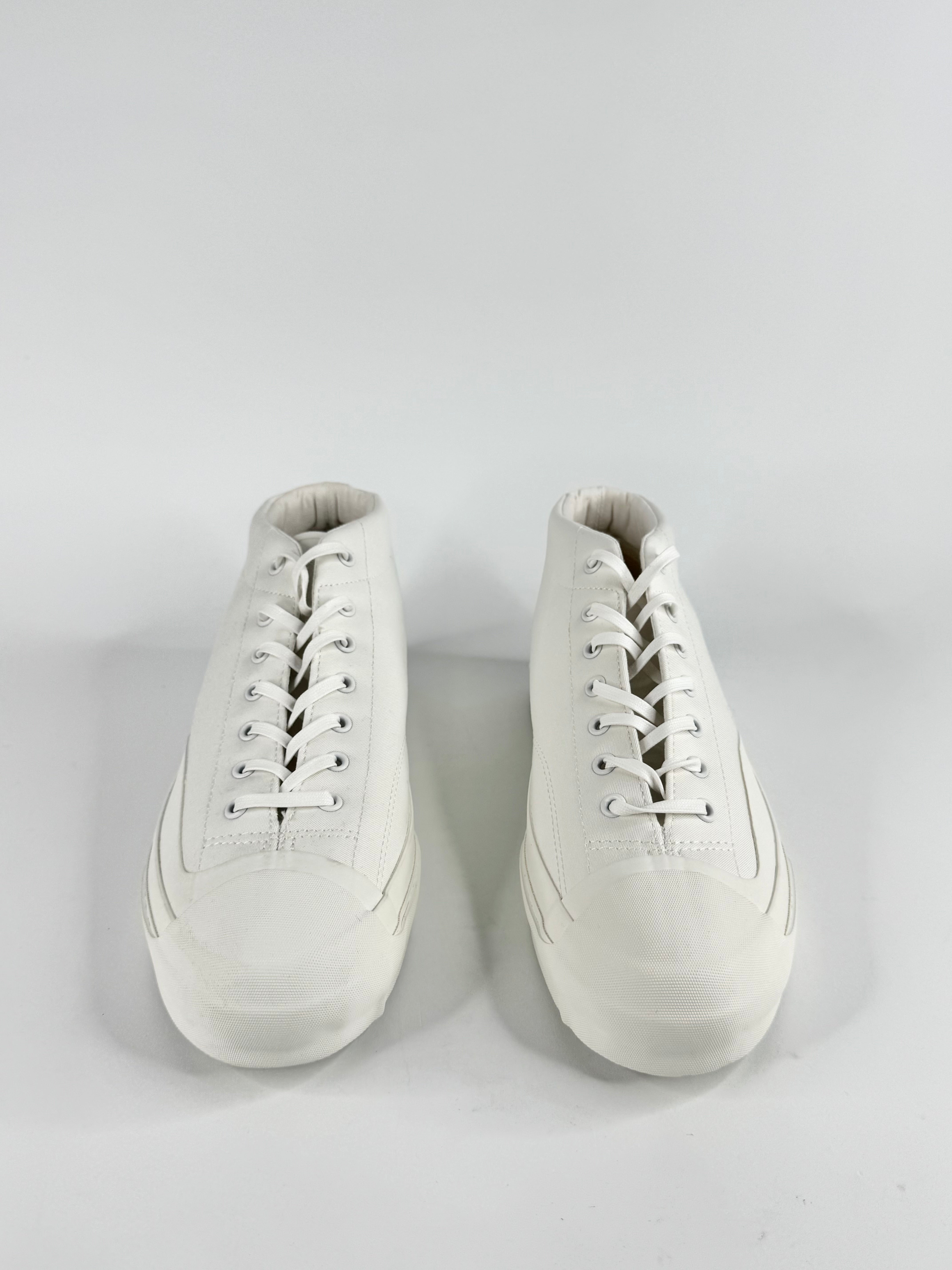 Moonstar x Arpenteur 'Sidewalk' White Shoe - EU43