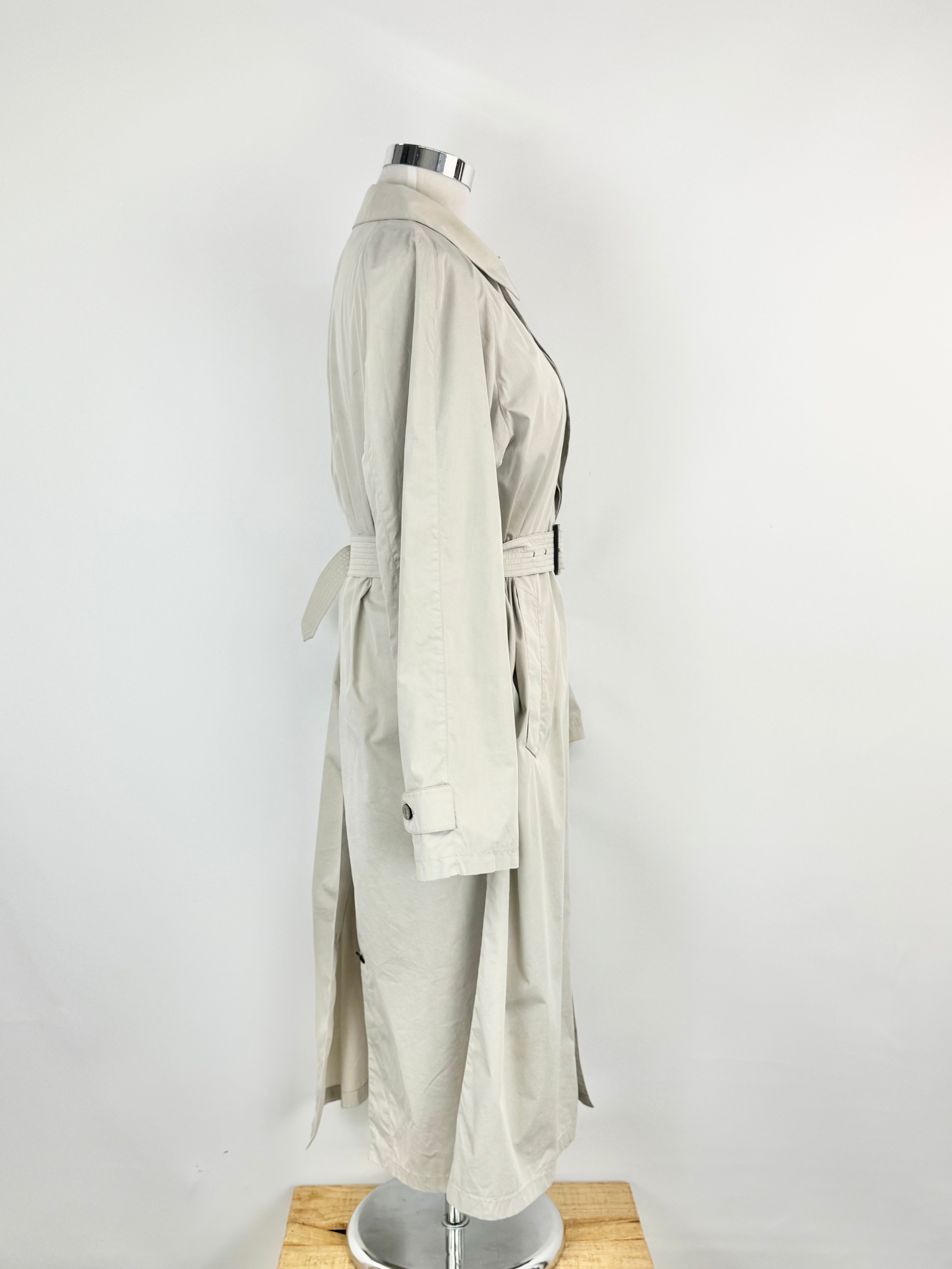 Vintage Giorgio Armani Classico a Milano Borgonuovo 21 Beige Trench Coat - M