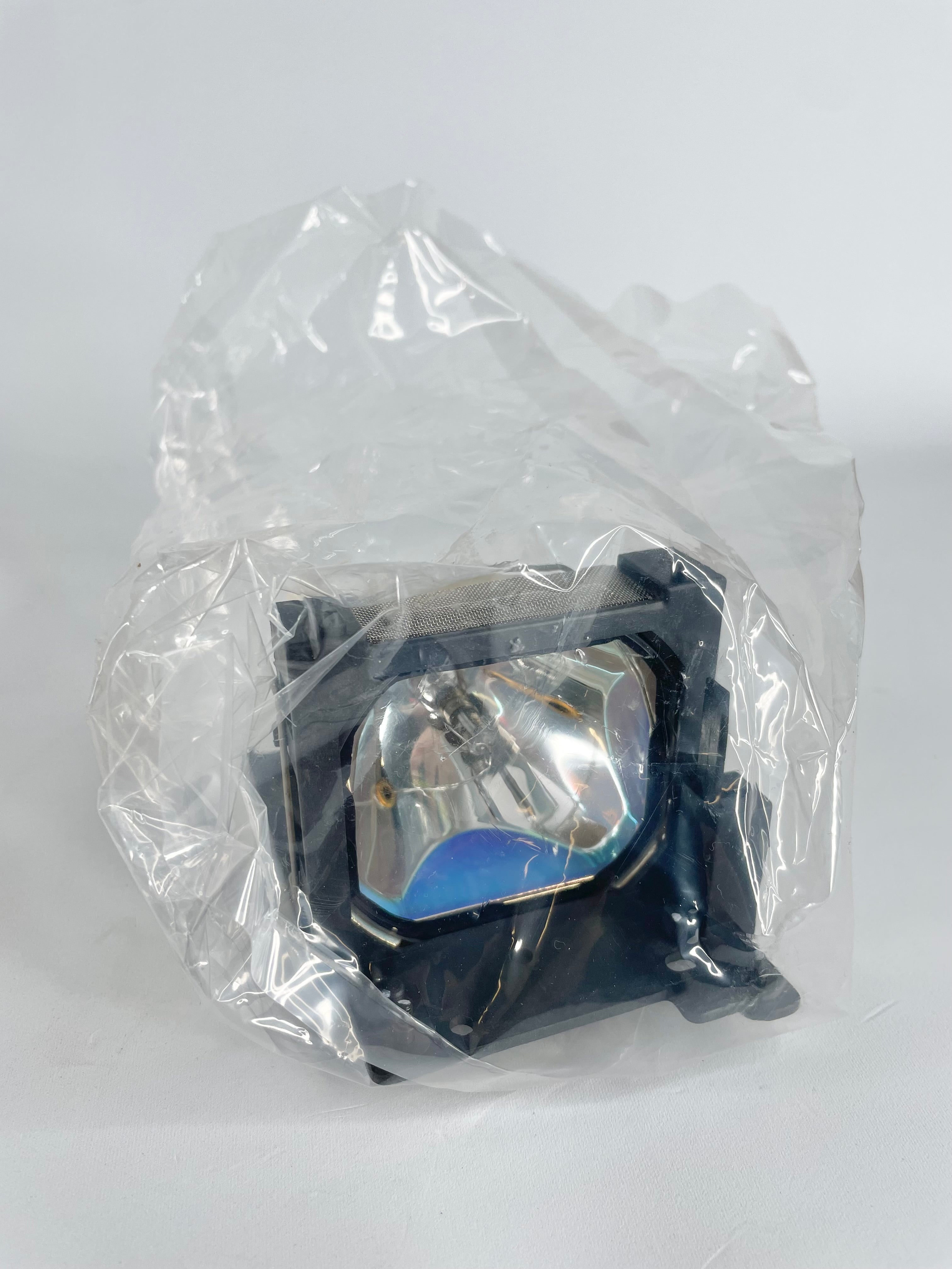 Hitachi CP-X385 Projector Lamp