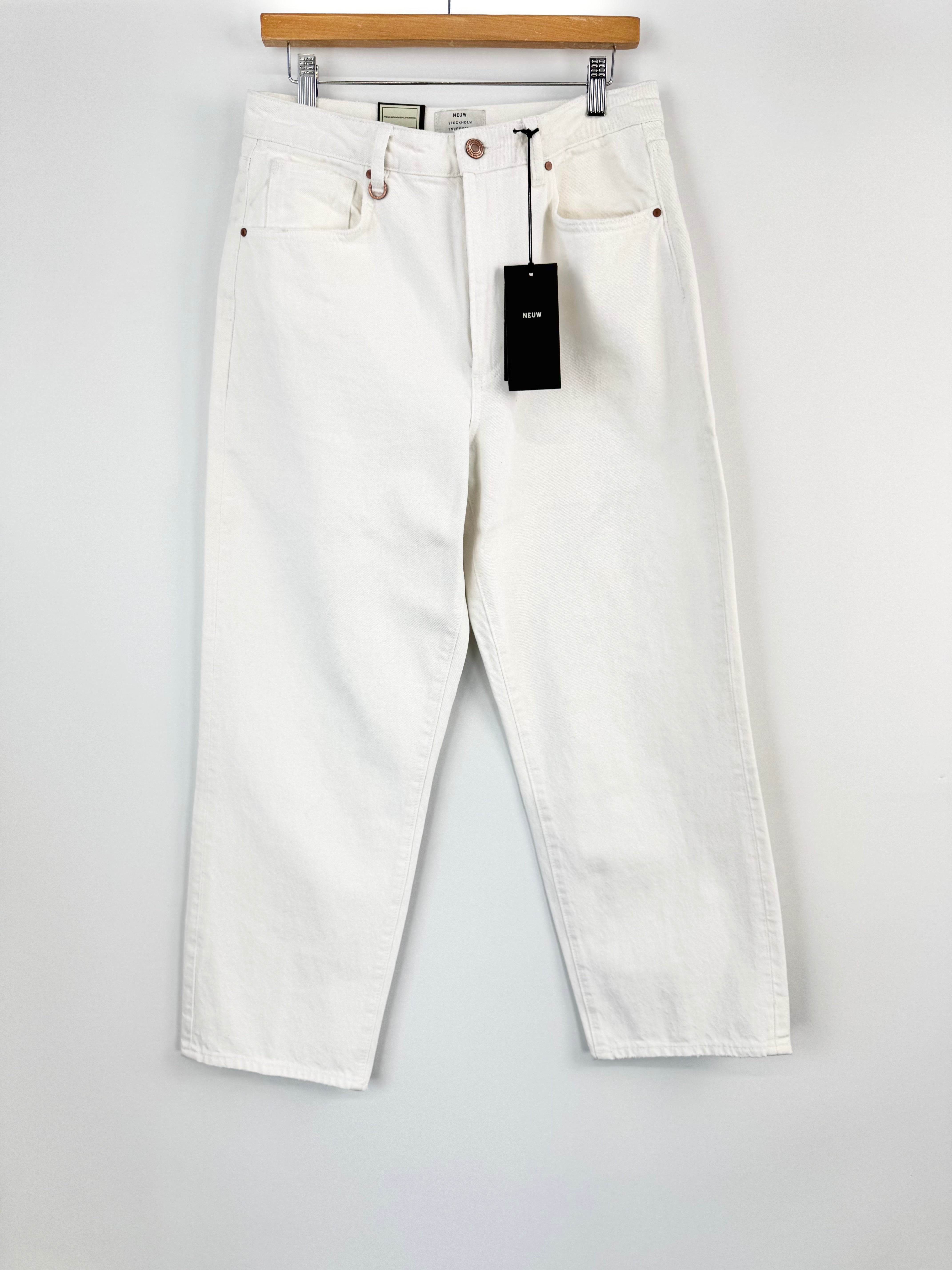 Neuw White 'Edie Straight Summer White' Jeans NWT - 31