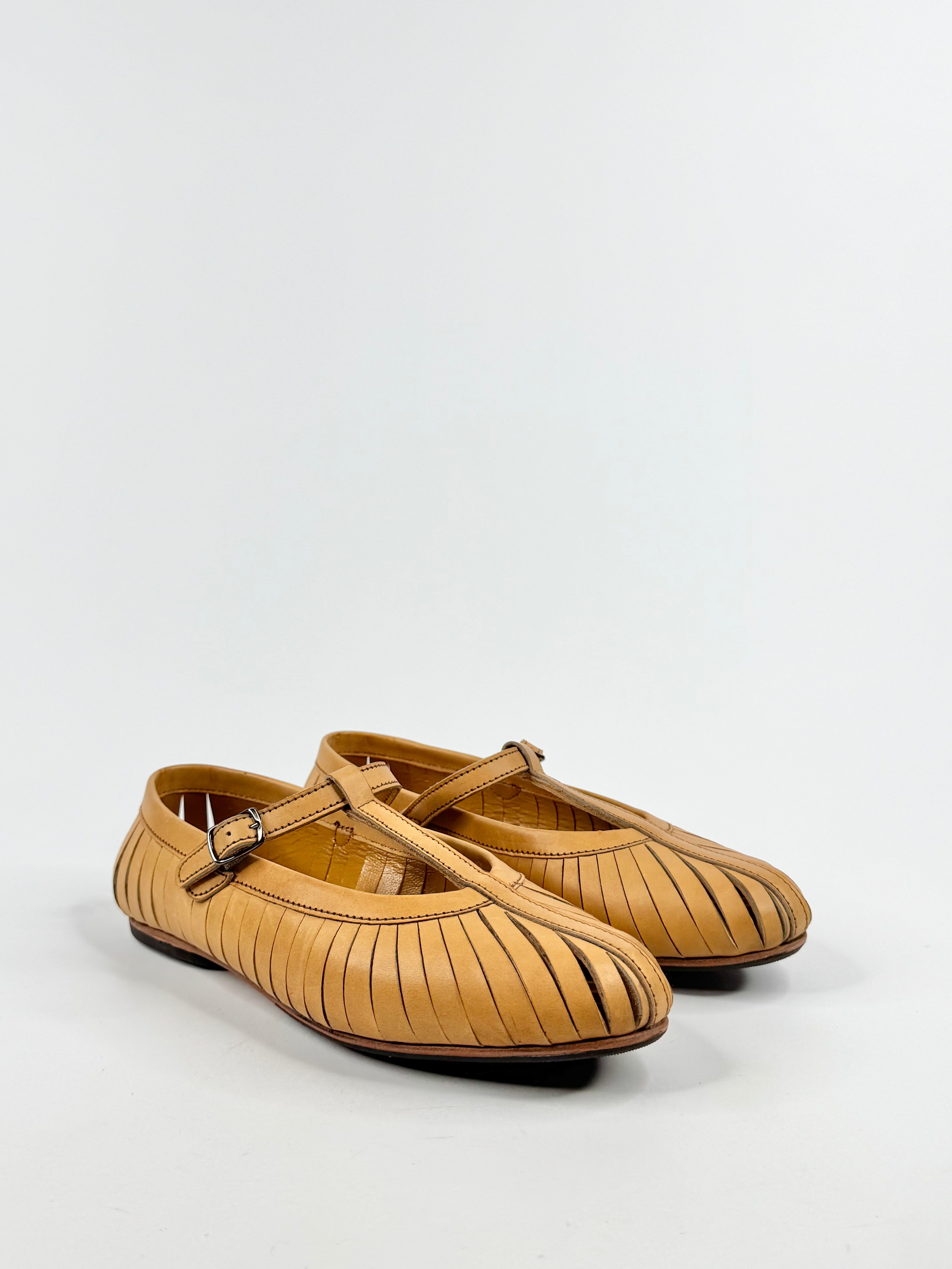 Wootten Handmade 'Birdwood' Sandals NWT - EU39