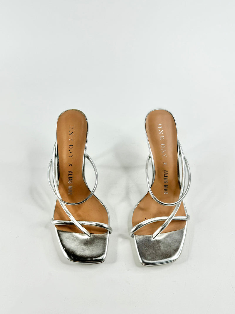 One Day x Alias Mae Metallic Silver Stilettos - EU39