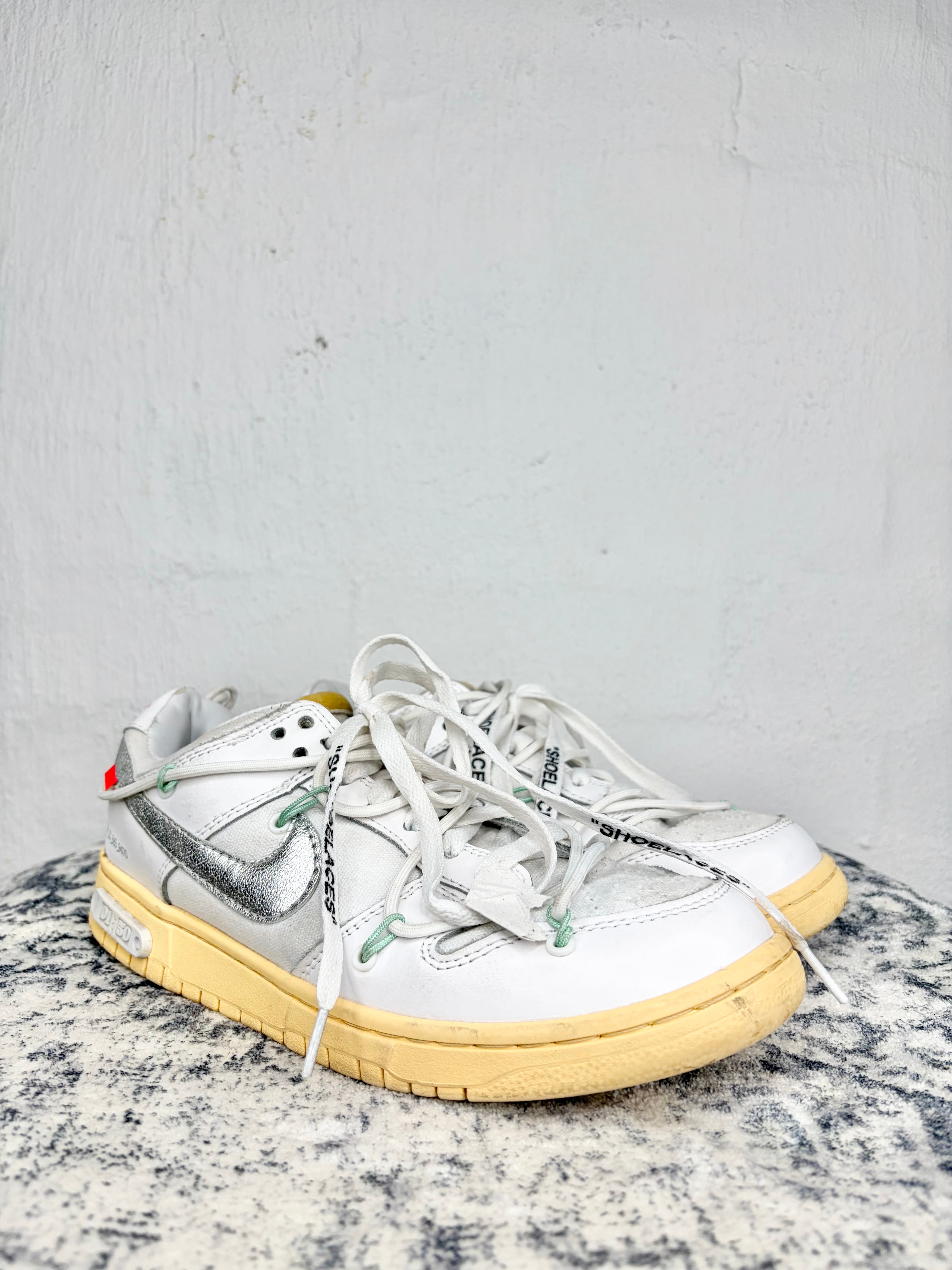 Off-White x Nike Dunk Low "01 OF 50" Tripe White Sneakers - EU41