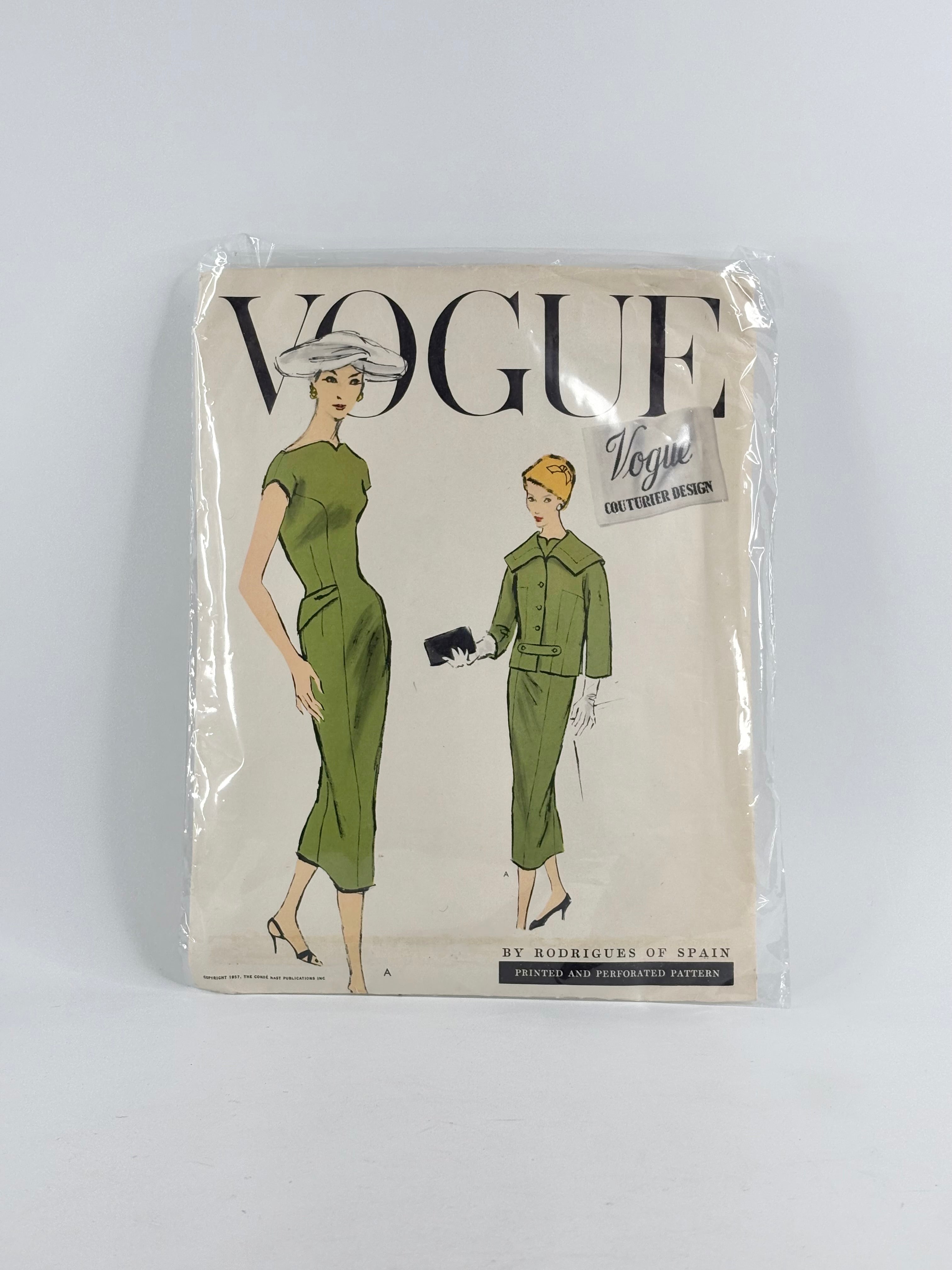 Vogue Couturier Design Rodrigues Dress & Jacket: No. 946 - Size 12