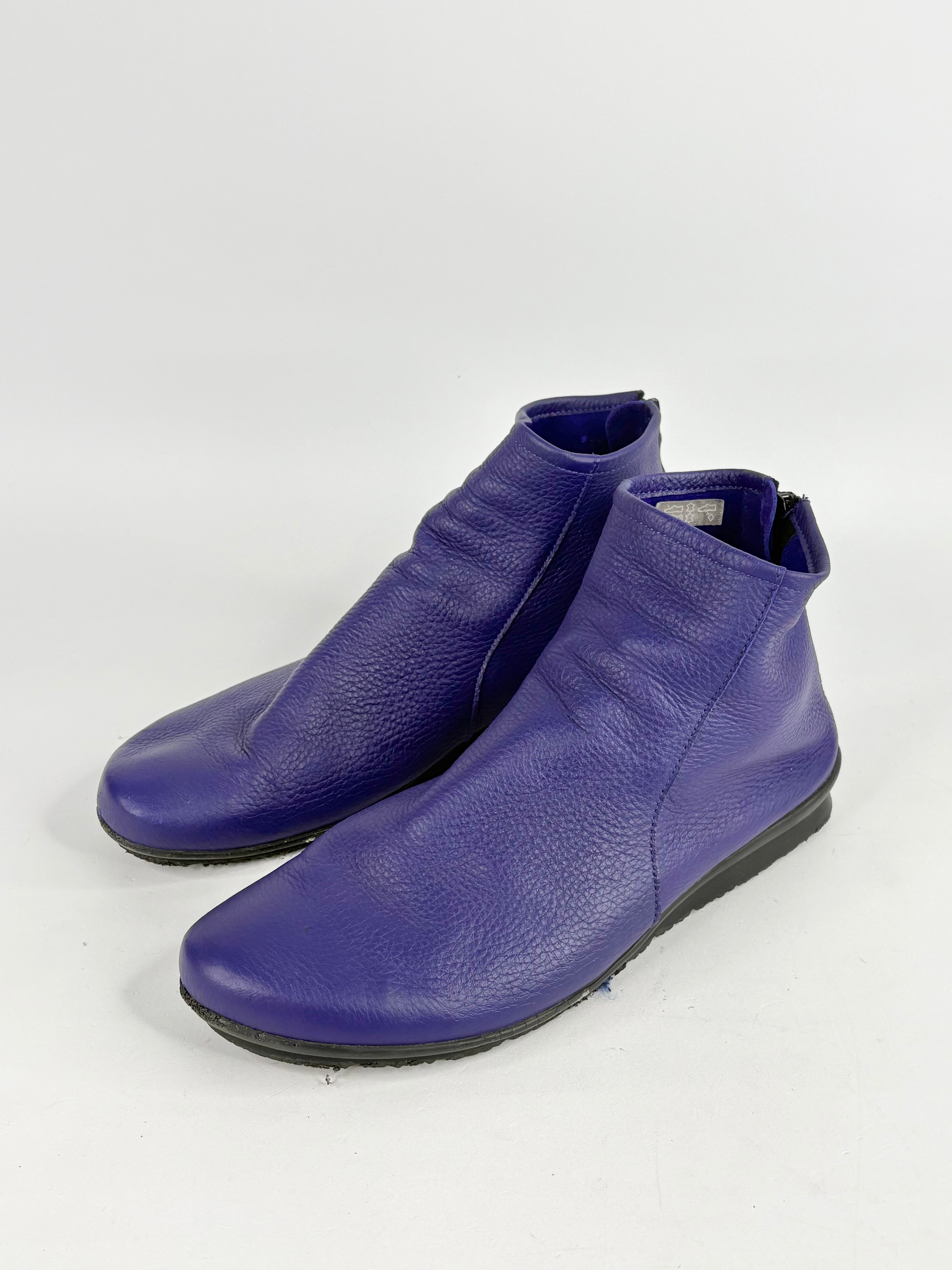 Arche Violet Leather Ankle Boots - EU40