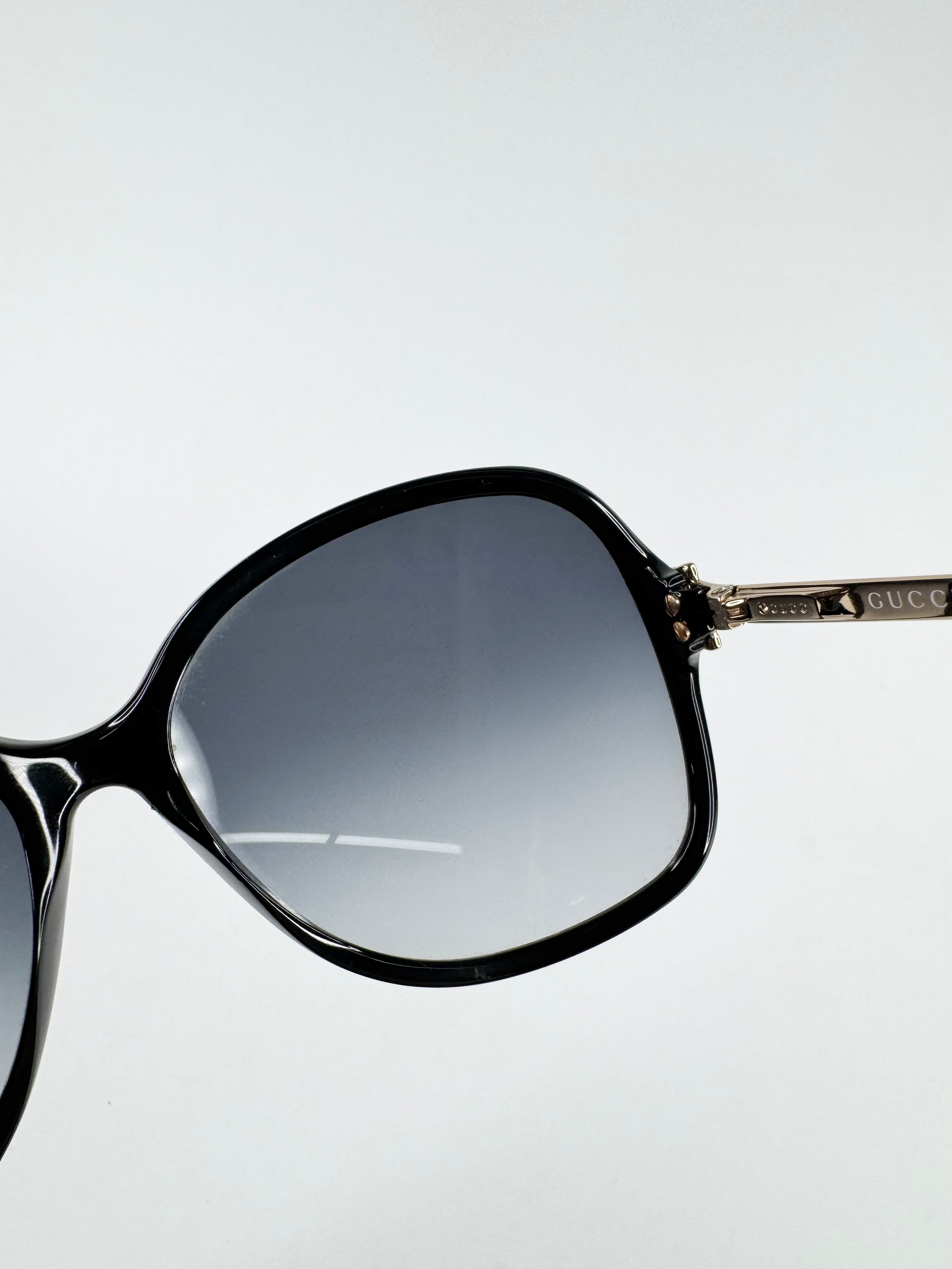 Gucci Black and Gold Round Sunglasses