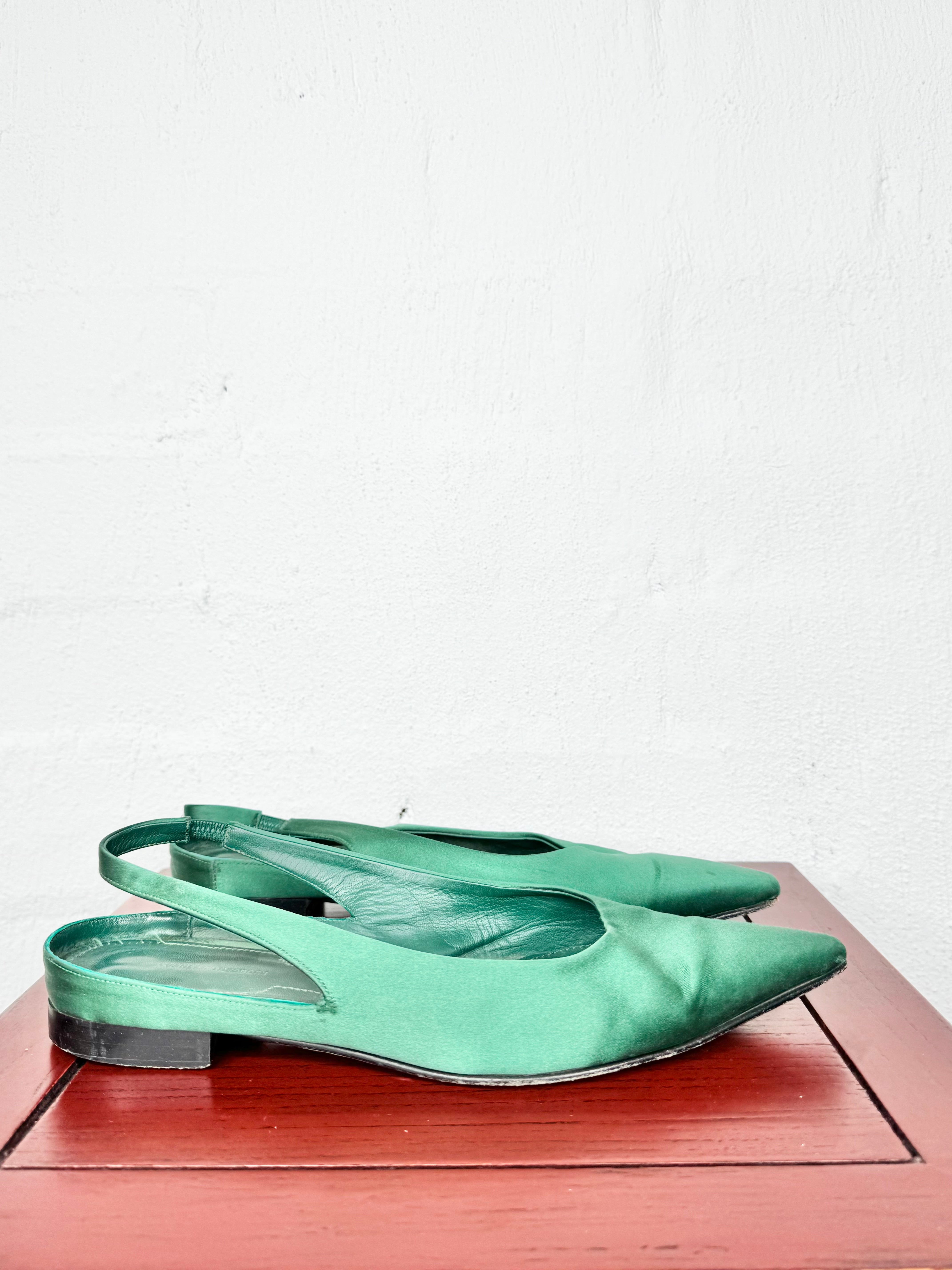 Scanlan Theodore Pine Green Satin Pointed Toe Pumps - EU39