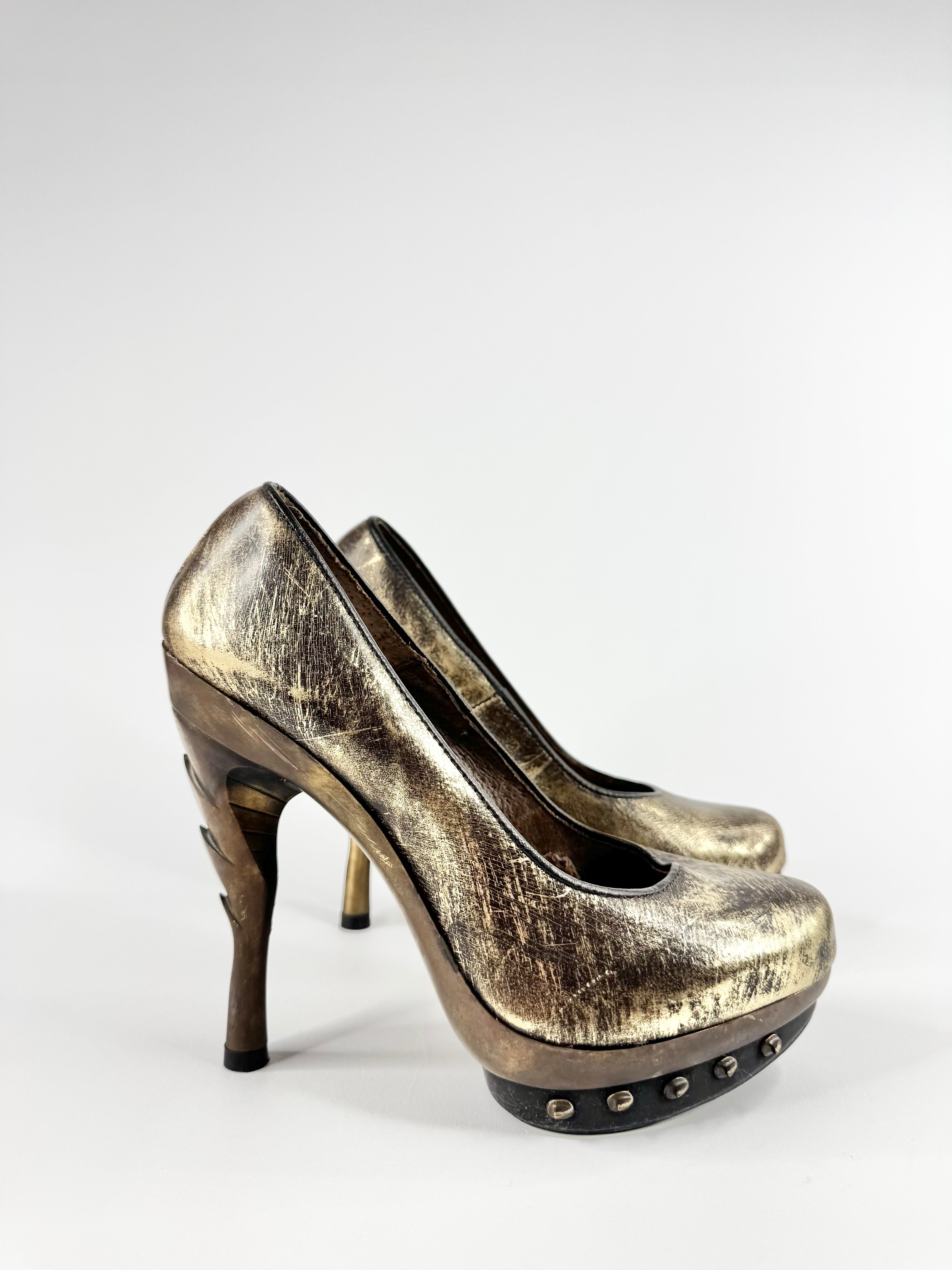 New Rocks Distressed Gold Punk Platform Heels - EU38