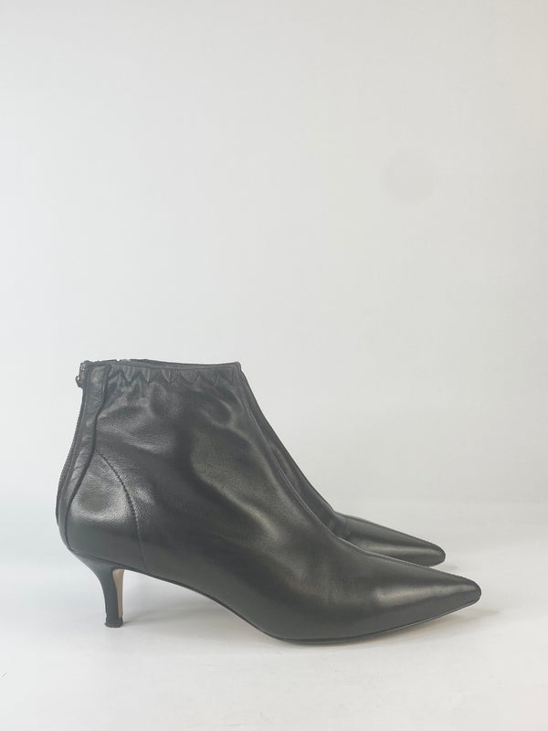 Bianca Buccheri Sleek Black Ankle Boots - EU38