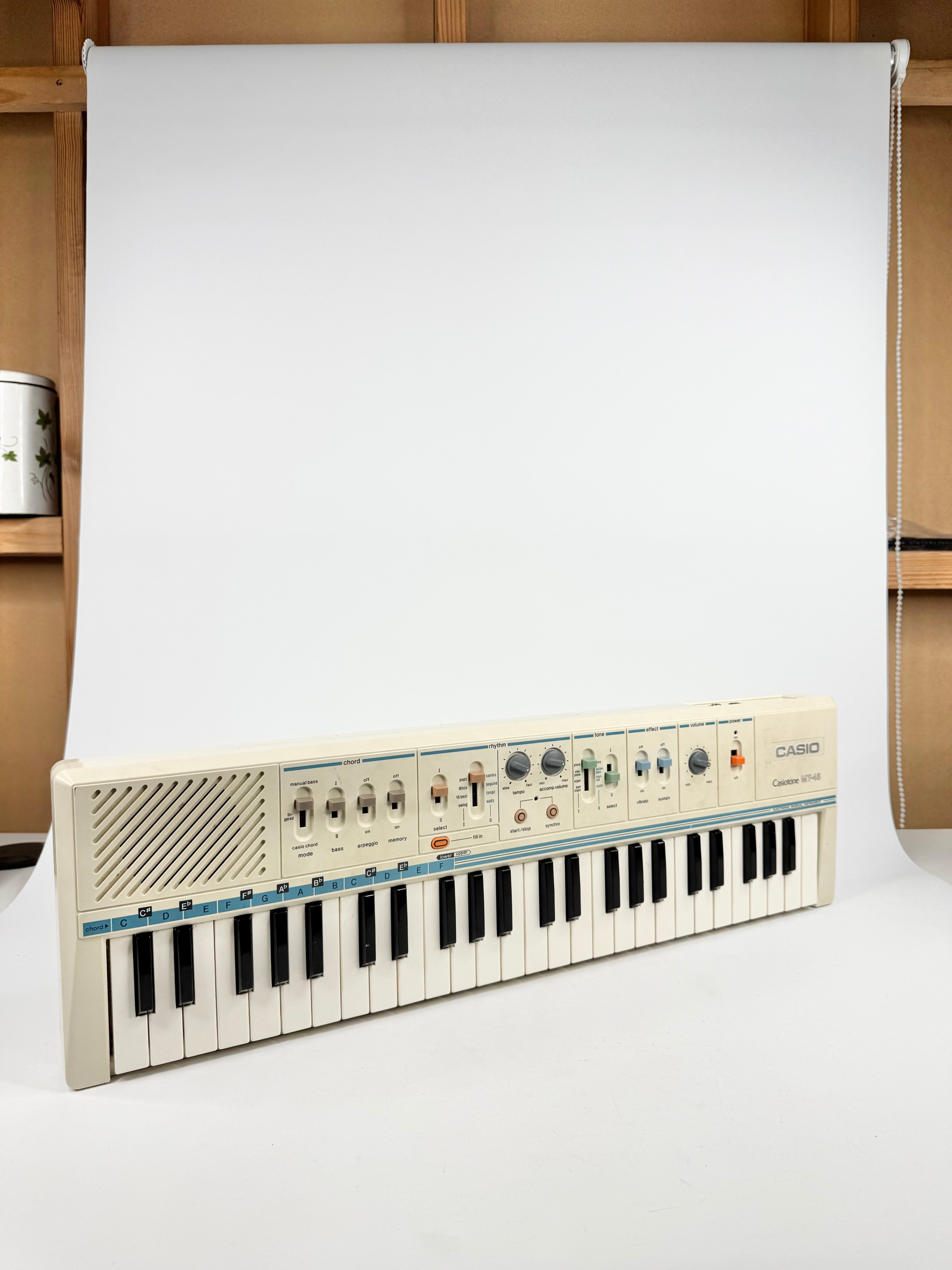 Vintage Casio MT-45 Keyboard