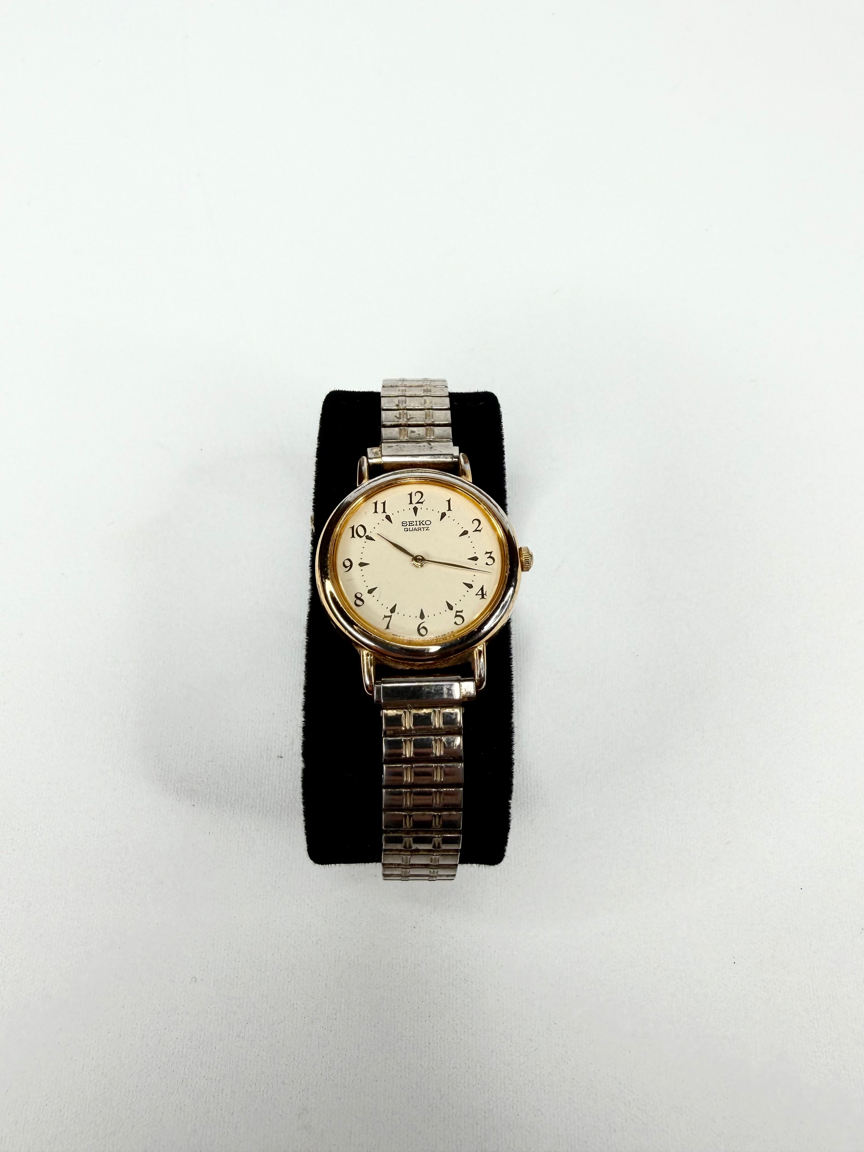 Vintage Seiko Gold Toned Quartz Watch in Case