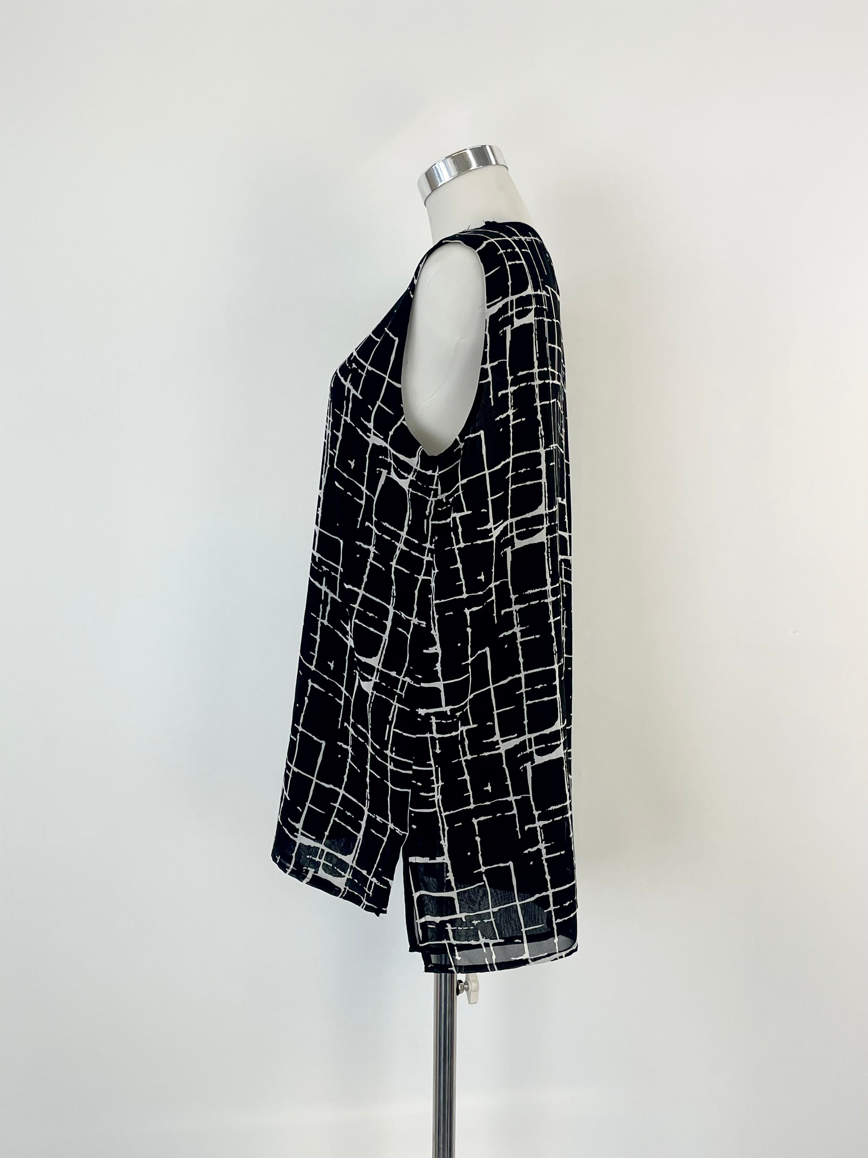 Calvin Klein Black & White Geometric Print Tank Top - AU10