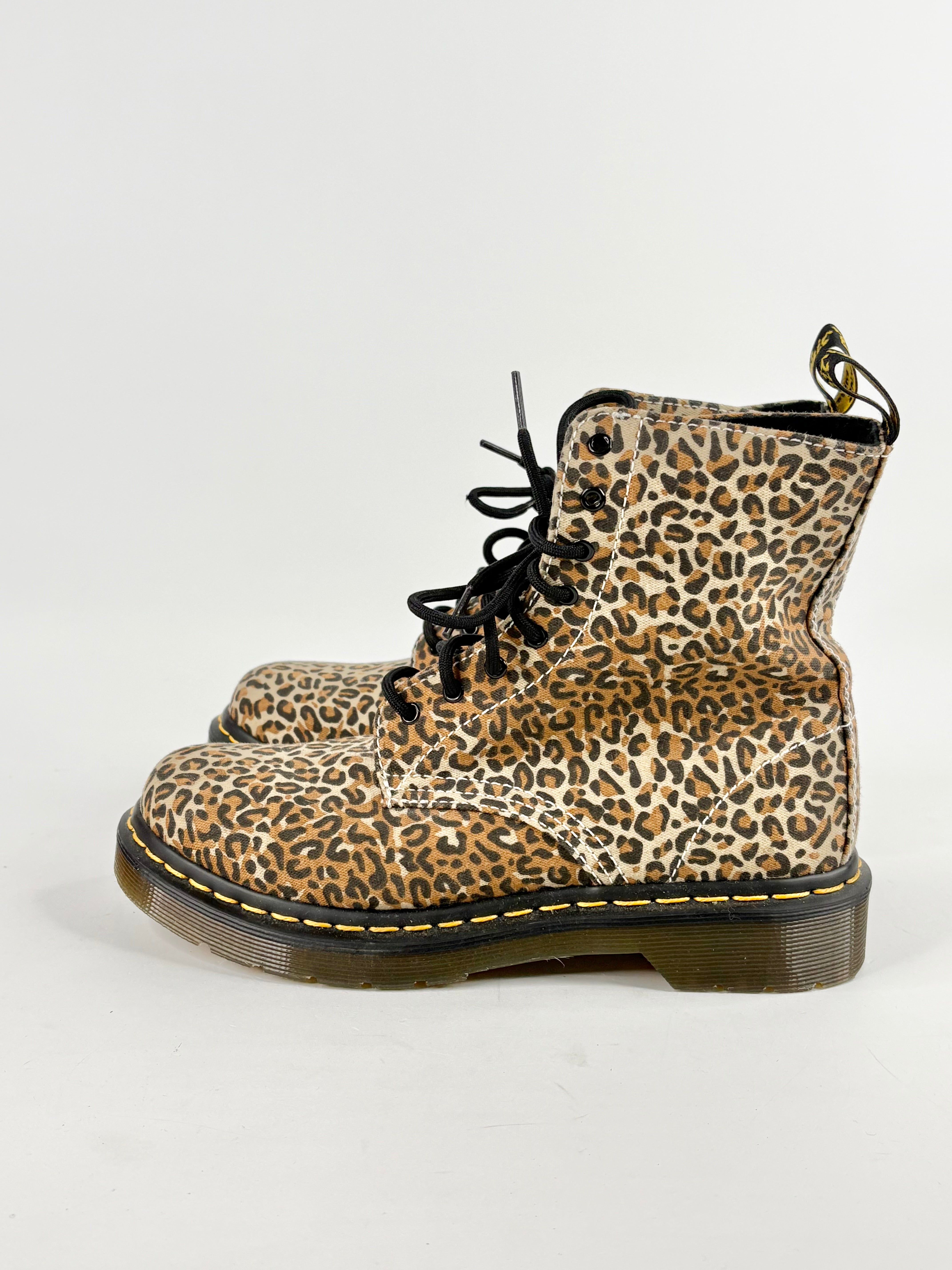 Dr. Martens Leopard Print Canvas 'Beckett' Boots - EU38