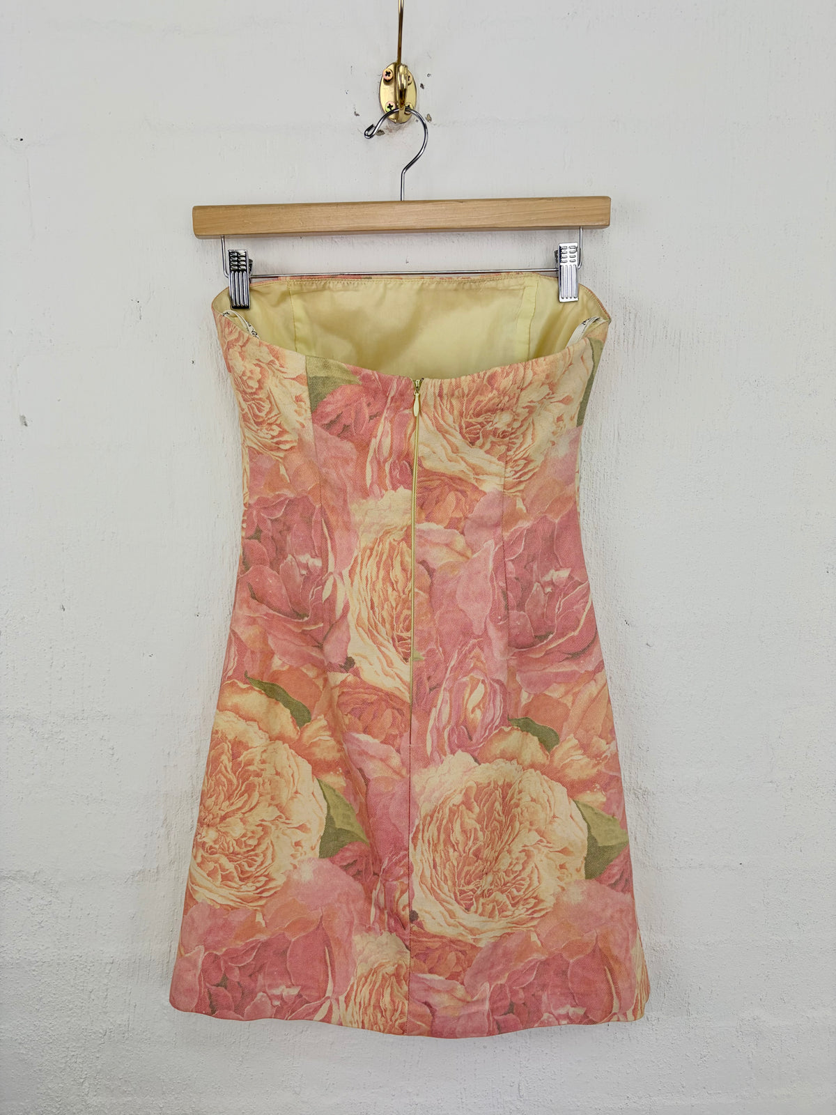 Very Very Pale Pink Rose Patterned Strapless Mini Dress - AU8/10