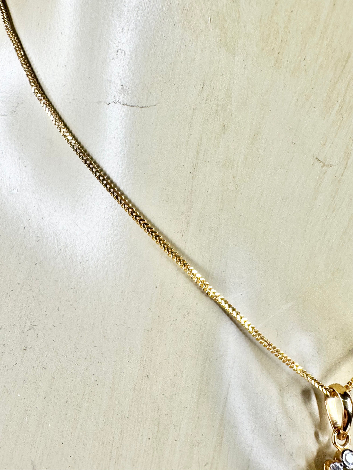 14ct Gold & 45point Diamond Cluster Pendant with 22ct Gold Chain