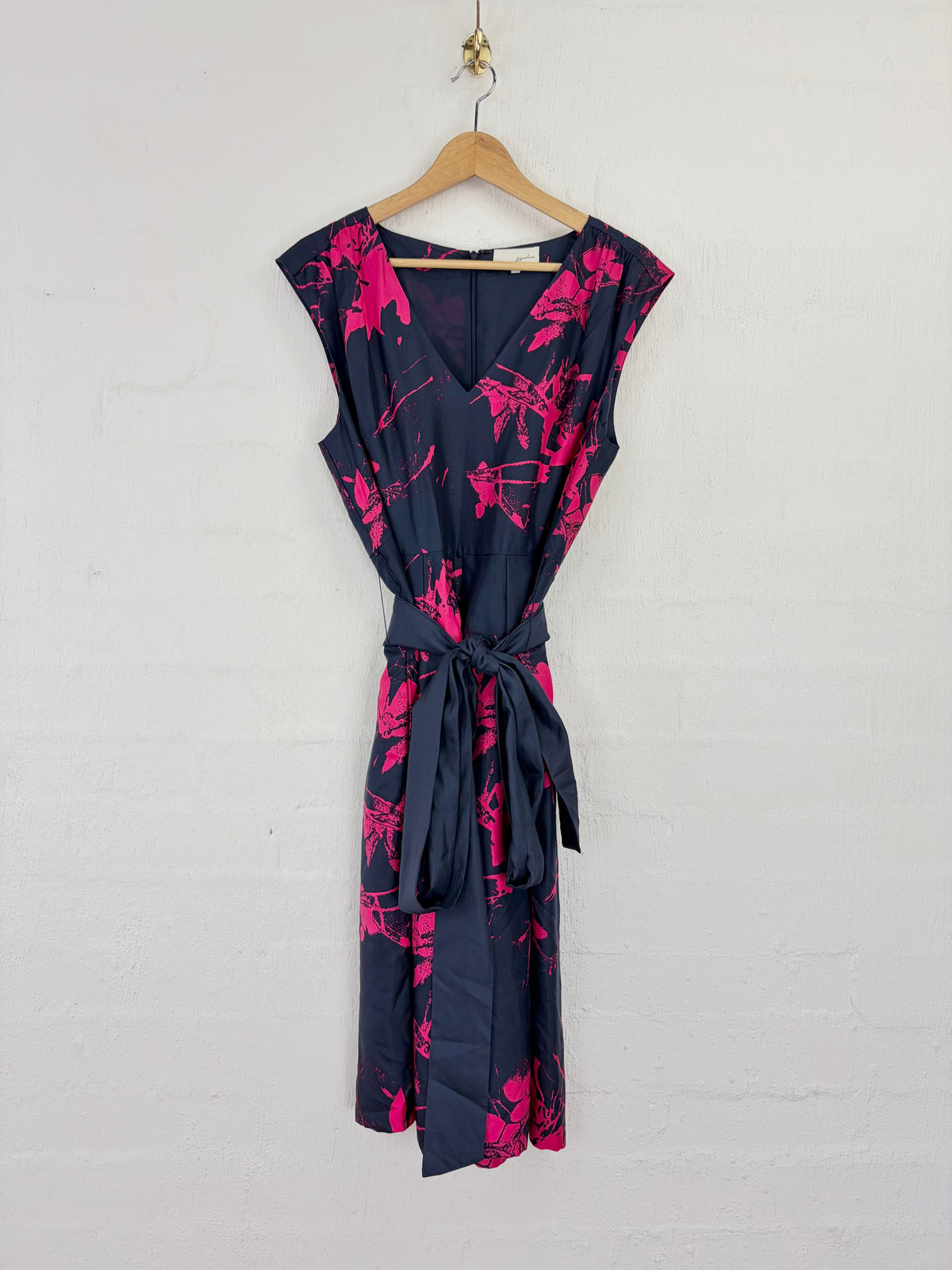 Sportscraft Signature Navy & Fuschia Silk Dress - AU8/10