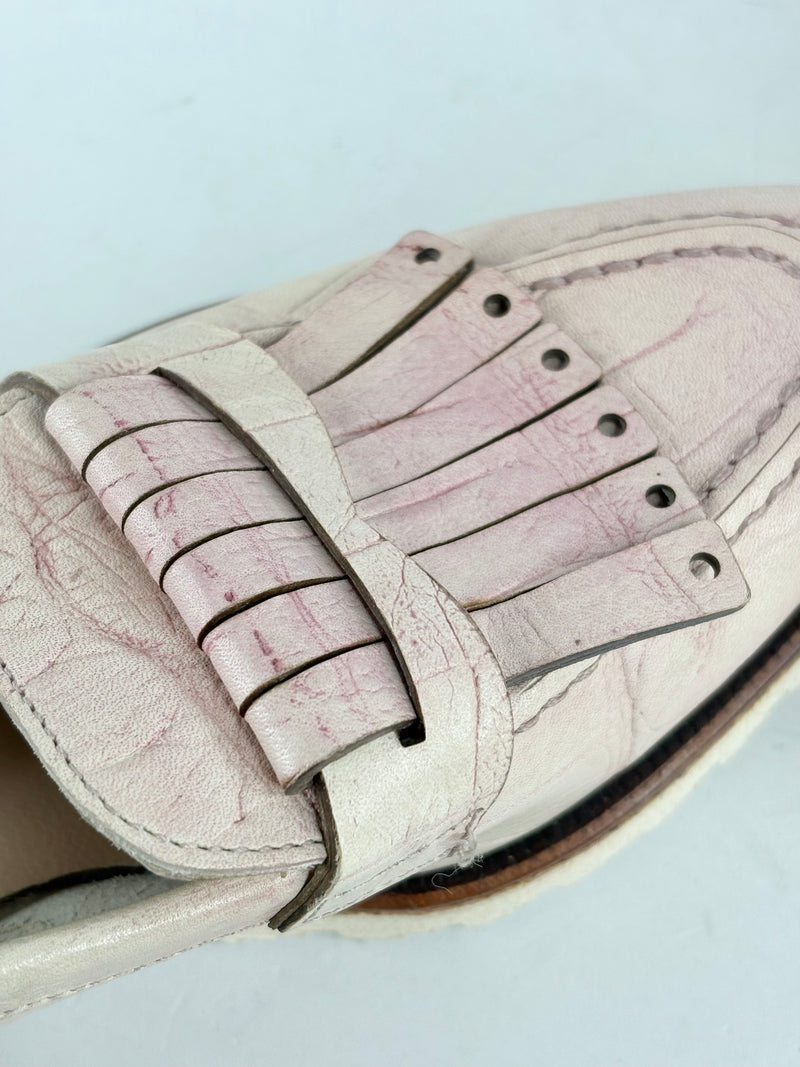 Barracuda Faded Pink & Cream Croc-Textured Leather Loafers - EU36