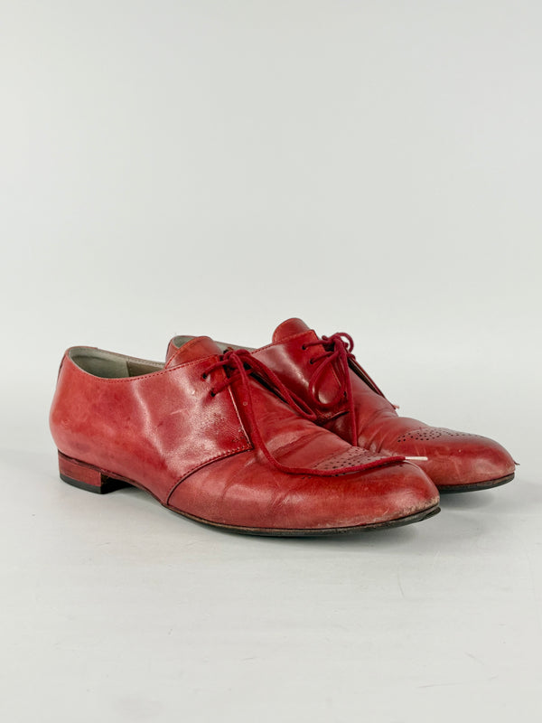 Habbot. Ruby Red Leather Lace Ups - EU39