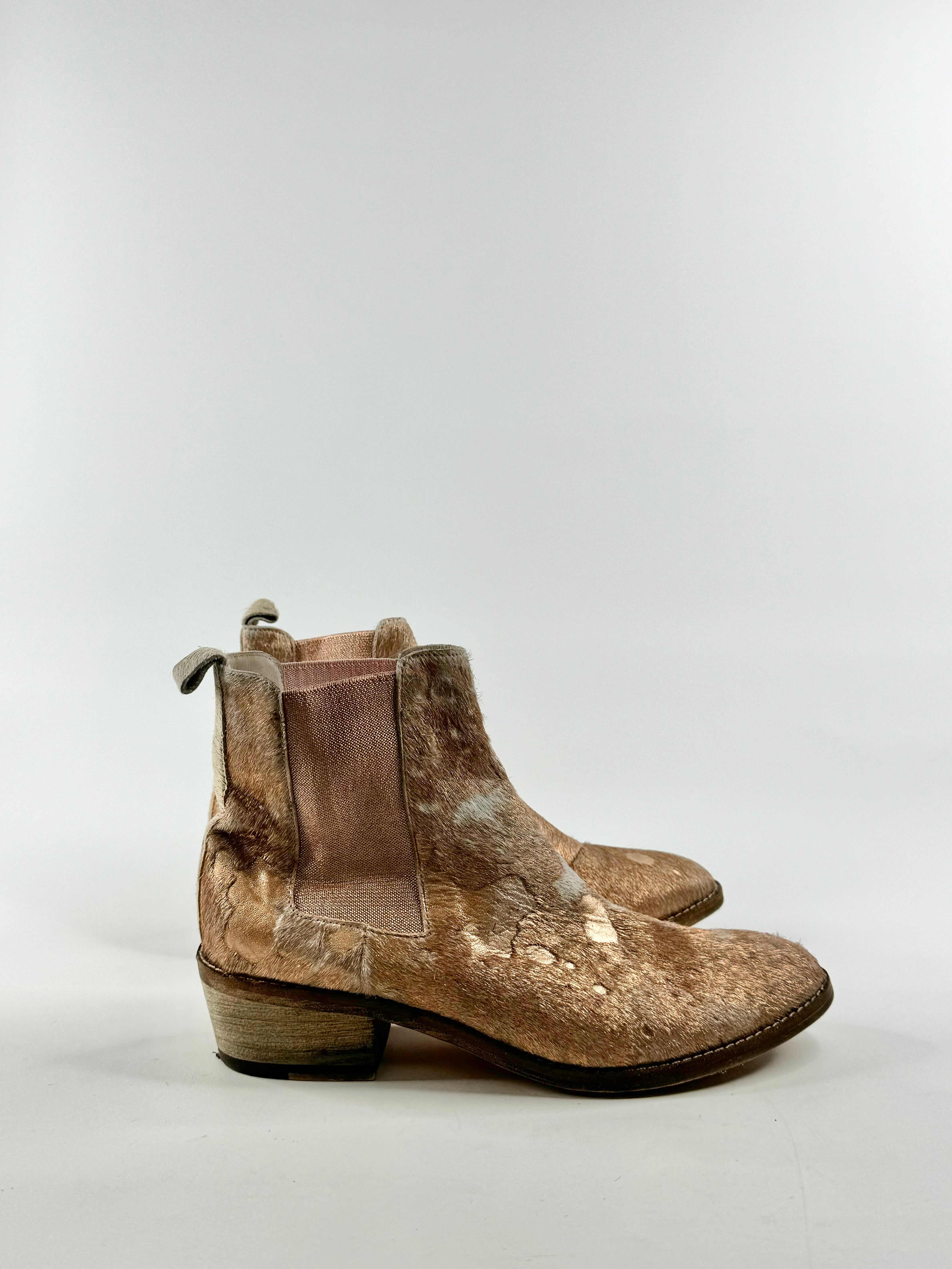 Mollini Rose Gold 'Zallas' Fur Ankle Boots - EU39